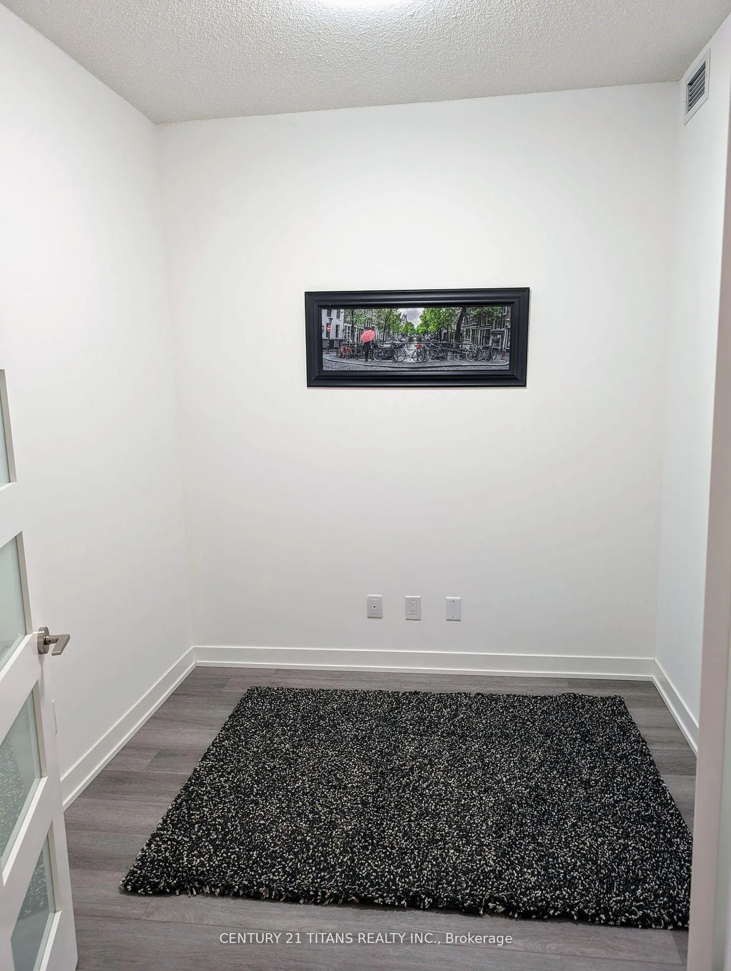 Photo 10 of Unit 723, 8119 Birchmount Road, Markham, Unionville — HOMEH