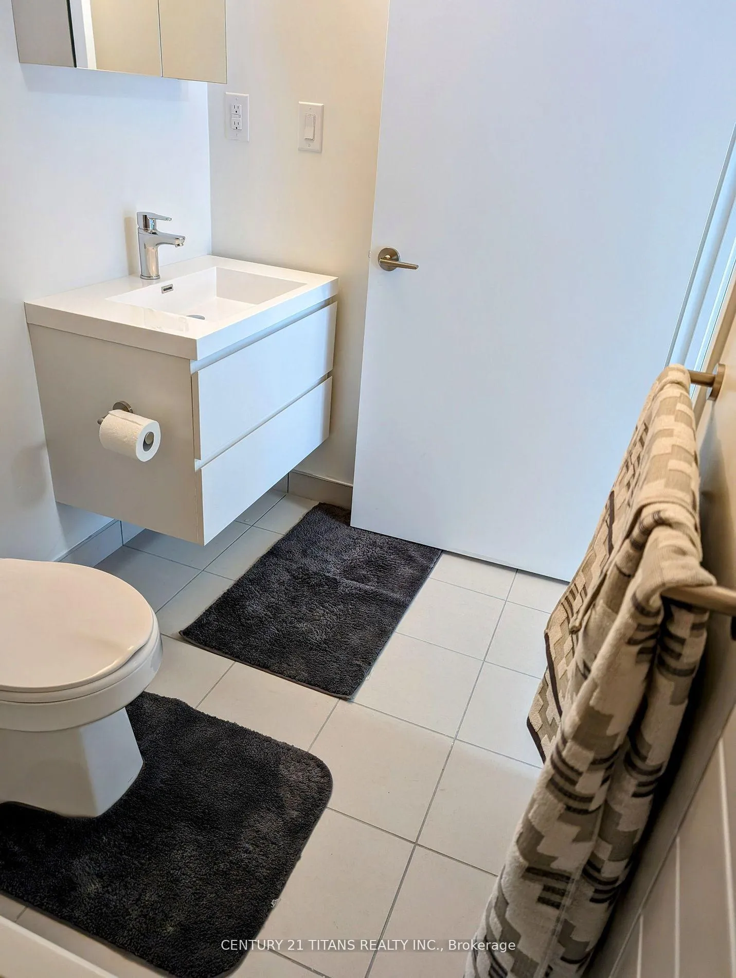 Photo 12 of Unit 723, 8119 Birchmount Road, Markham, Unionville — HOMEH