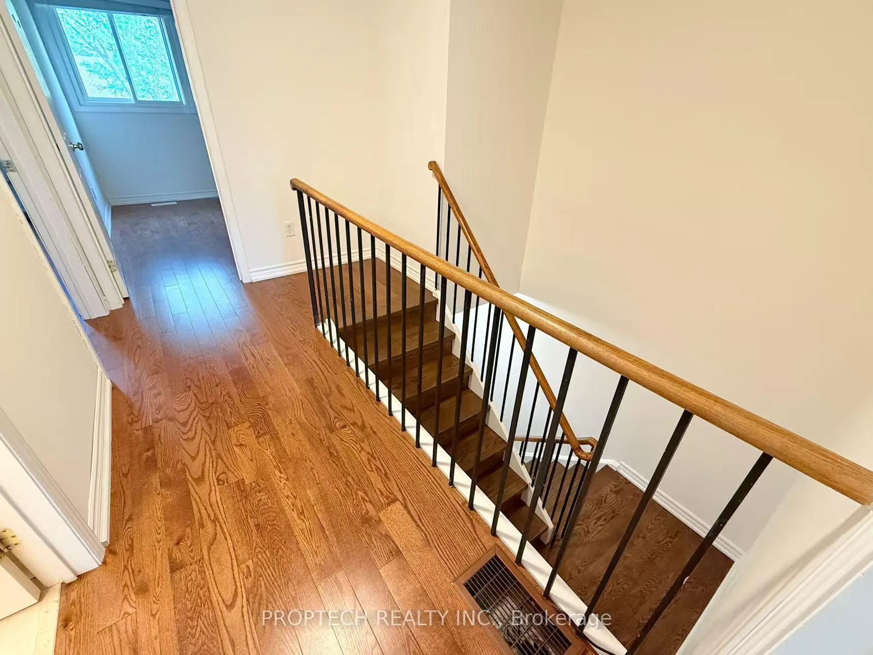 Photo 11 of Unit 51, 653 Village Parkway, Markham, Unionville — HOMEH