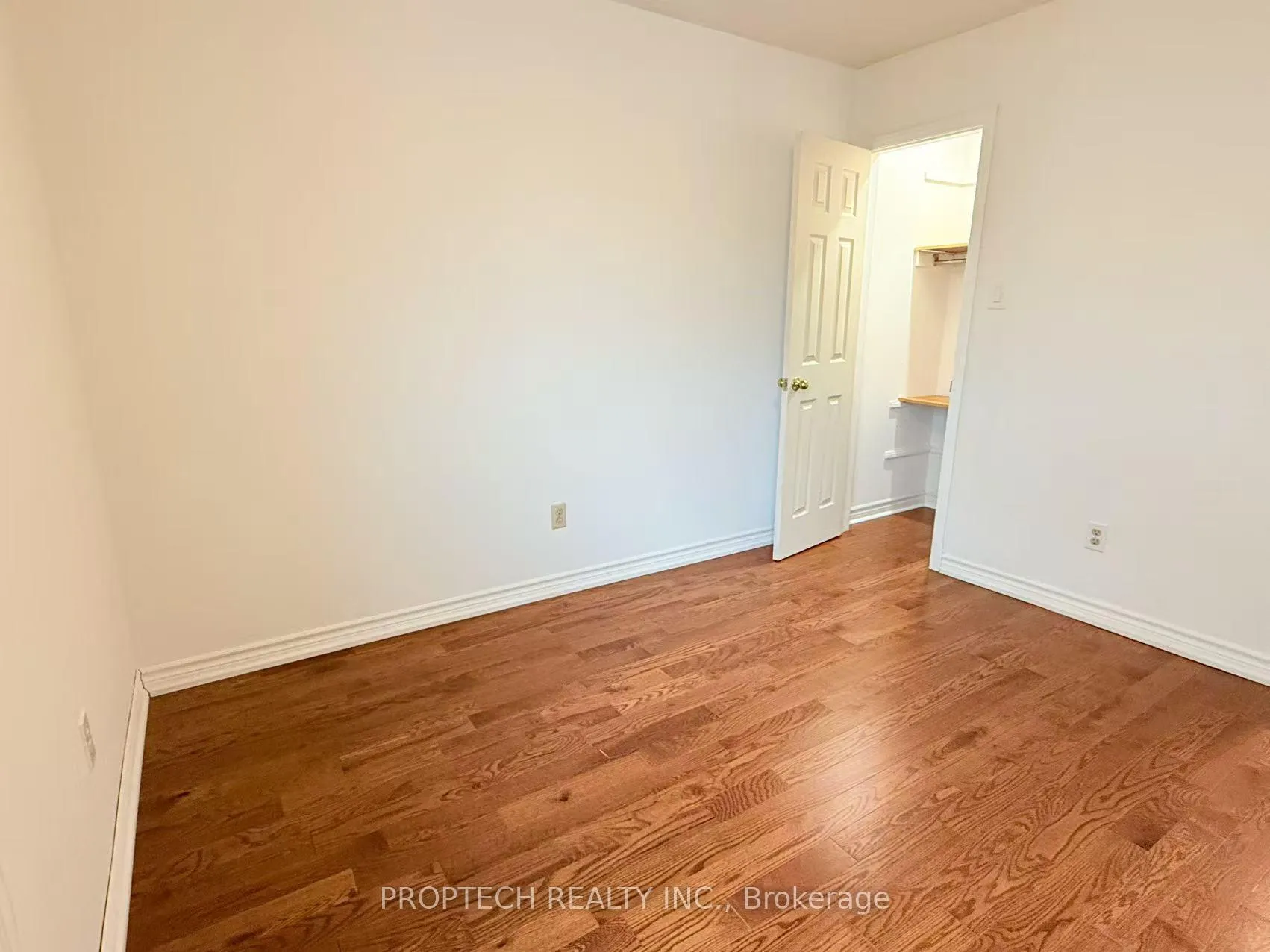 Photo 13 of Unit 51, 653 Village Parkway, Markham, Unionville — HOMEH