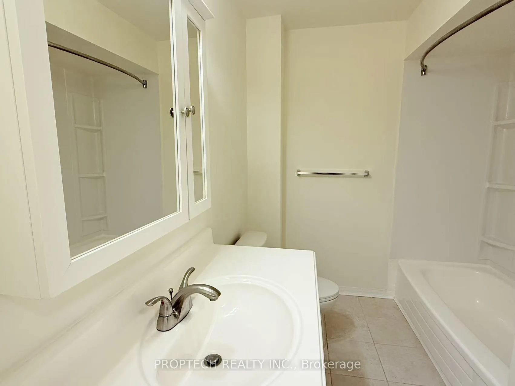 Photo 16 of Unit 51, 653 Village Parkway, Markham, Unionville — HOMEH