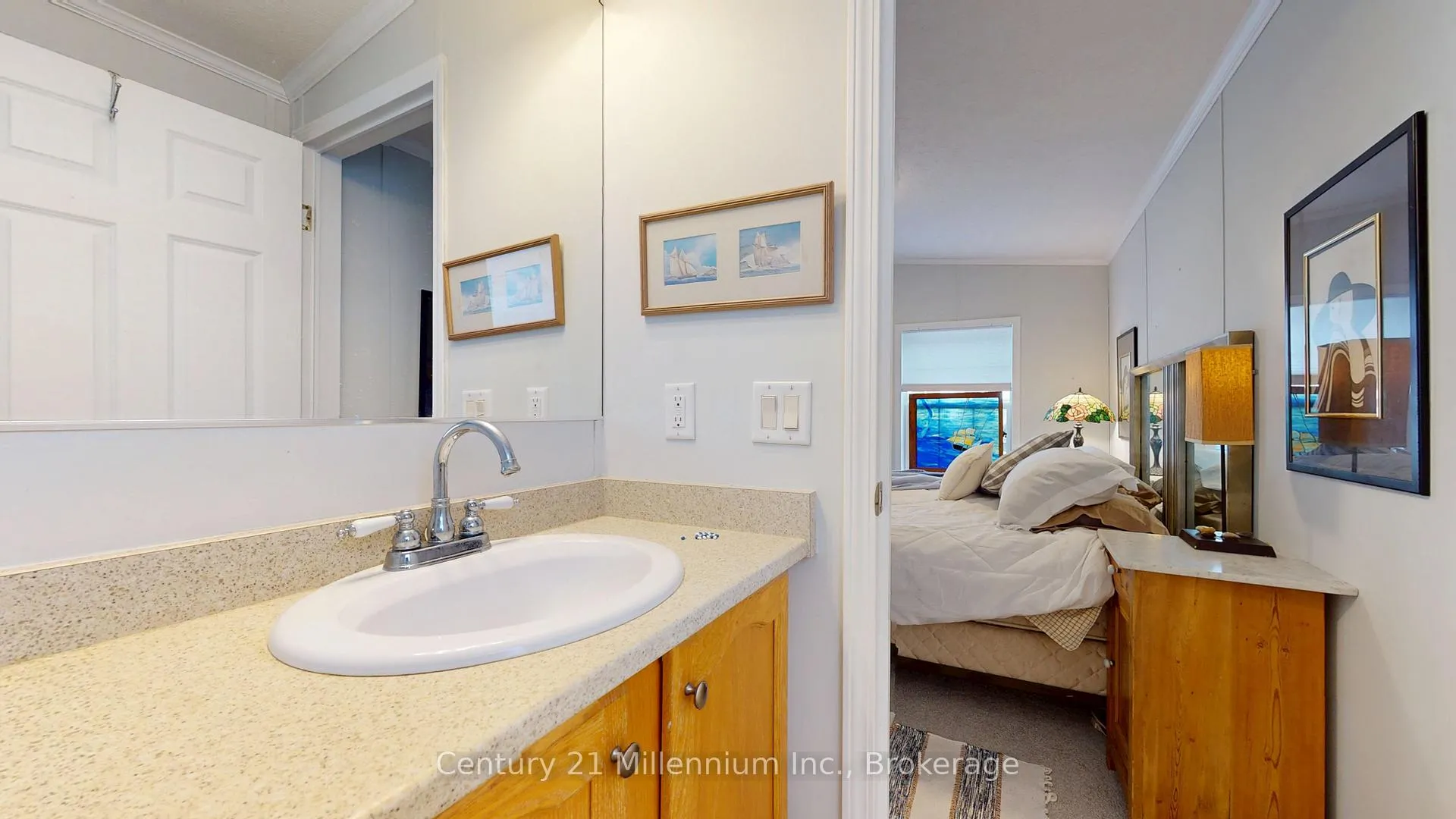 Photo 11 of 9 Illinois Crescent, Wasaga Beach — HOMEH