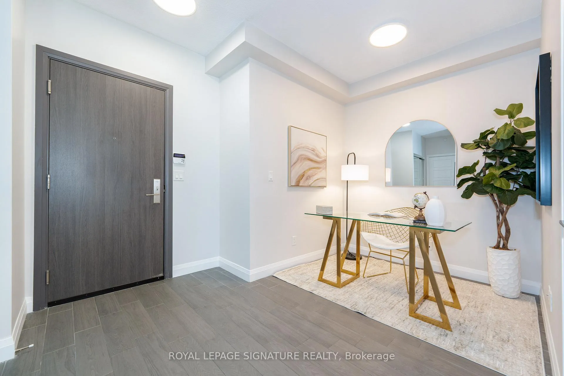 Photo 5 of Unit 1709, 15 Water Walk Drive, Markham, Unionville — HOMEH