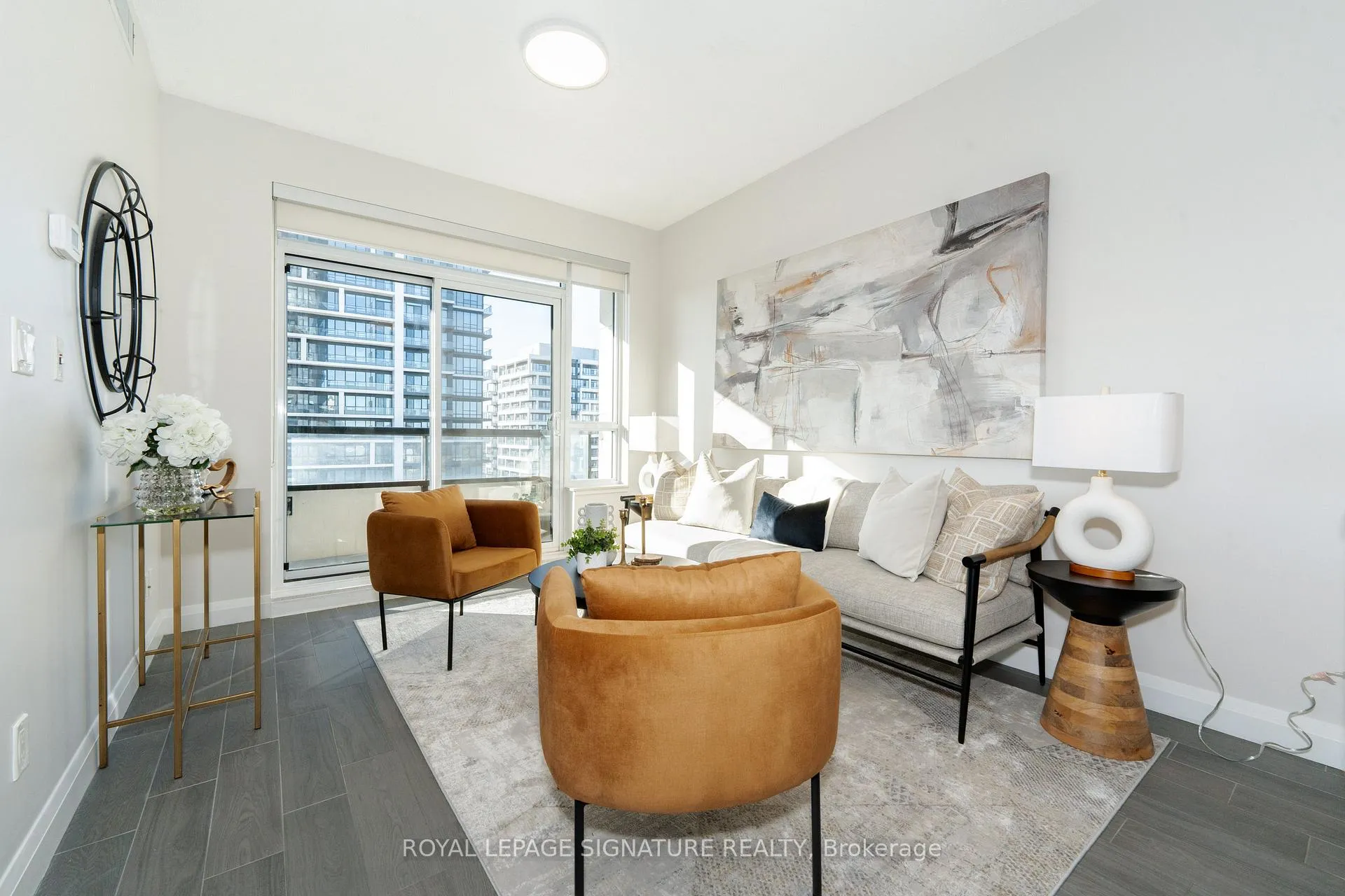 Photo 11 of Unit 1709, 15 Water Walk Drive, Markham, Unionville — HOMEH