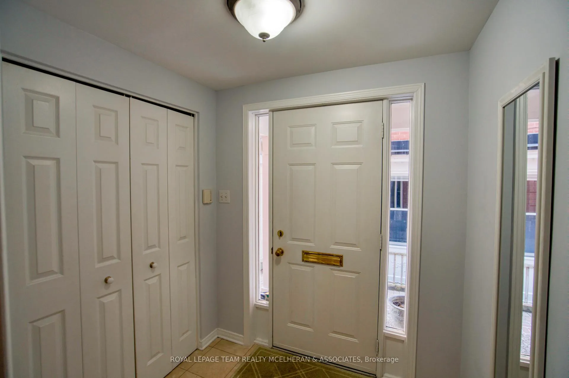 Photo 3 of 43 Rideau Terrace, Ottawa, Lindenlea — HOMEH