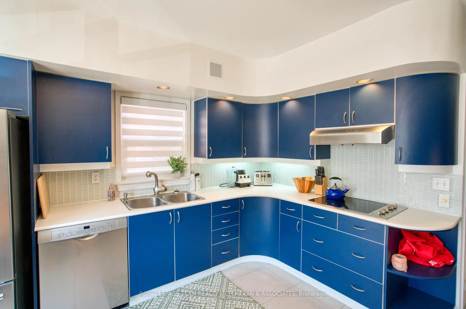 Photo 10 of 43 Rideau Terrace, Ottawa, Lindenlea — HOMEH