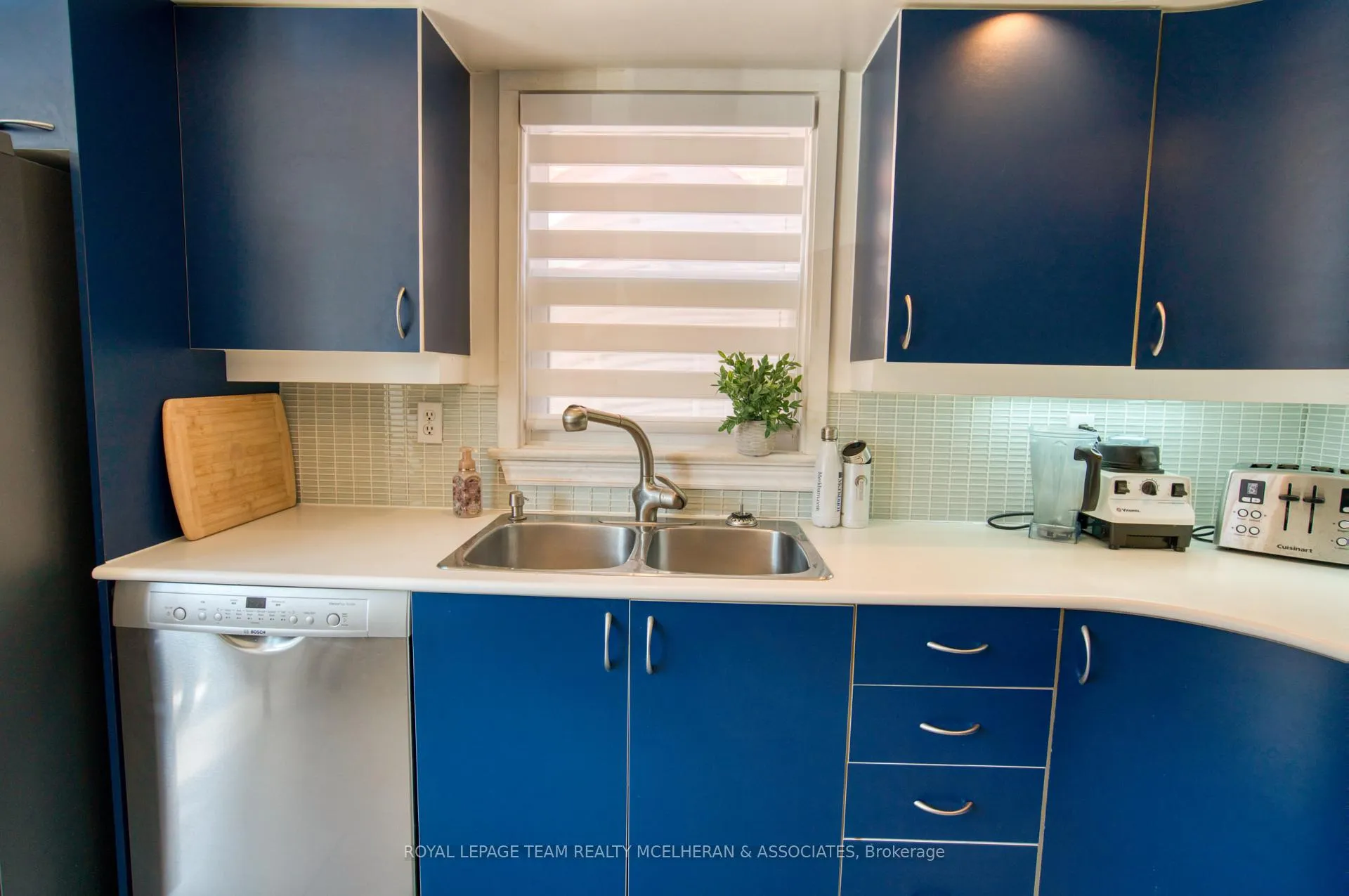 Photo 11 of 43 Rideau Terrace, Ottawa, Lindenlea — HOMEH