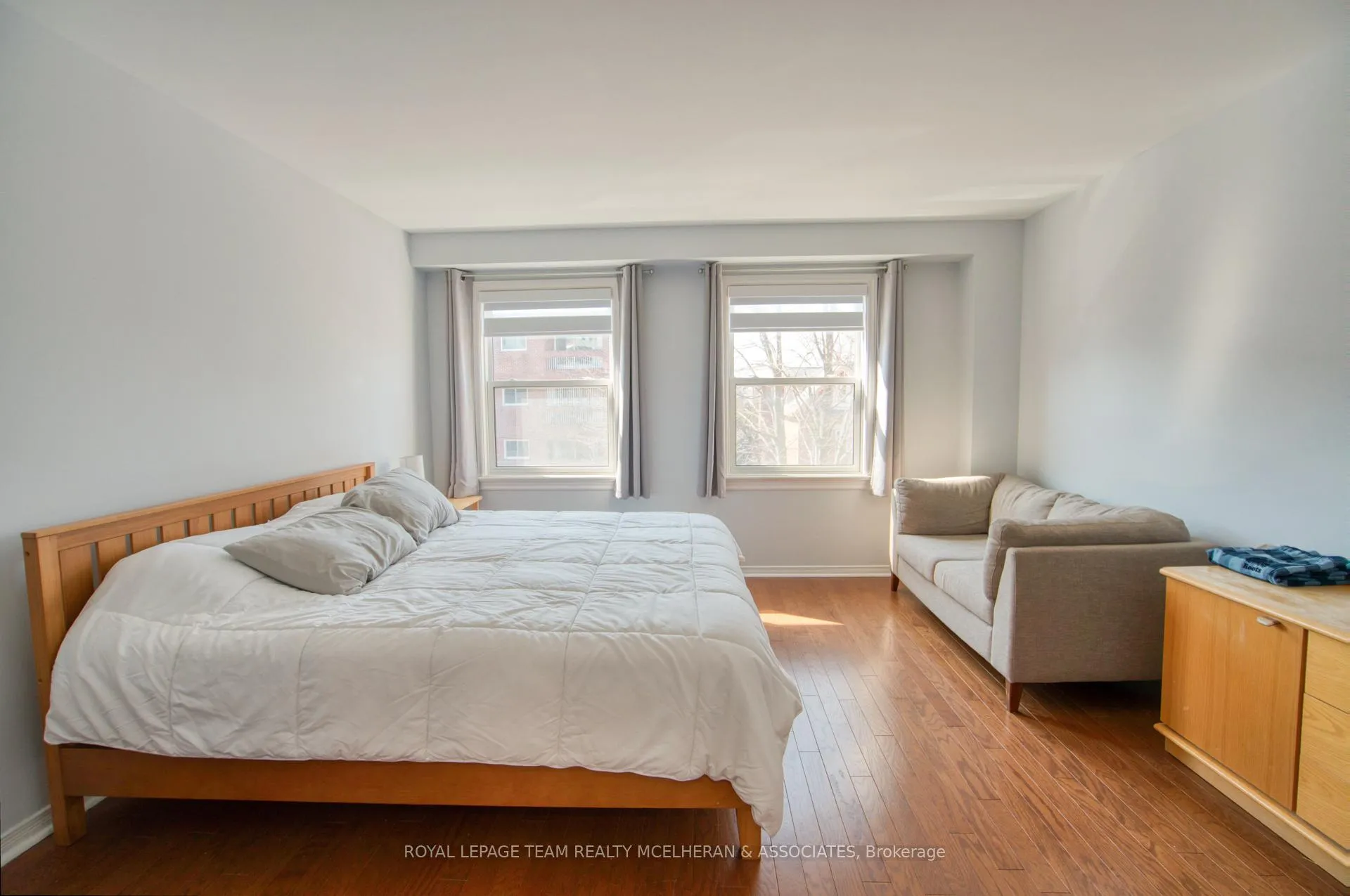 Photo 25 of 43 Rideau Terrace, Ottawa, Lindenlea — HOMEH