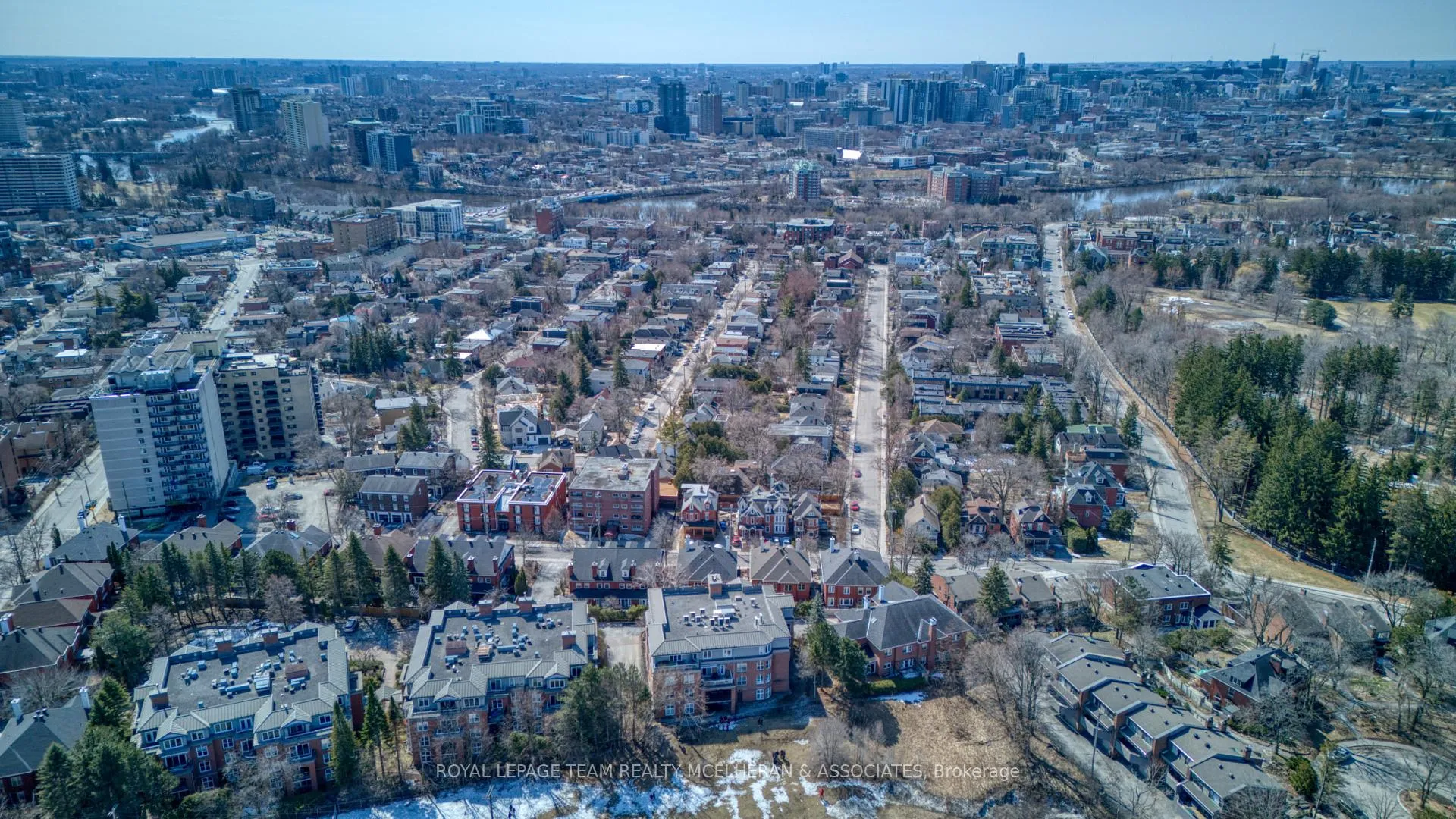 Photo 41 of 43 Rideau Terrace, Ottawa, Lindenlea — HOMEH