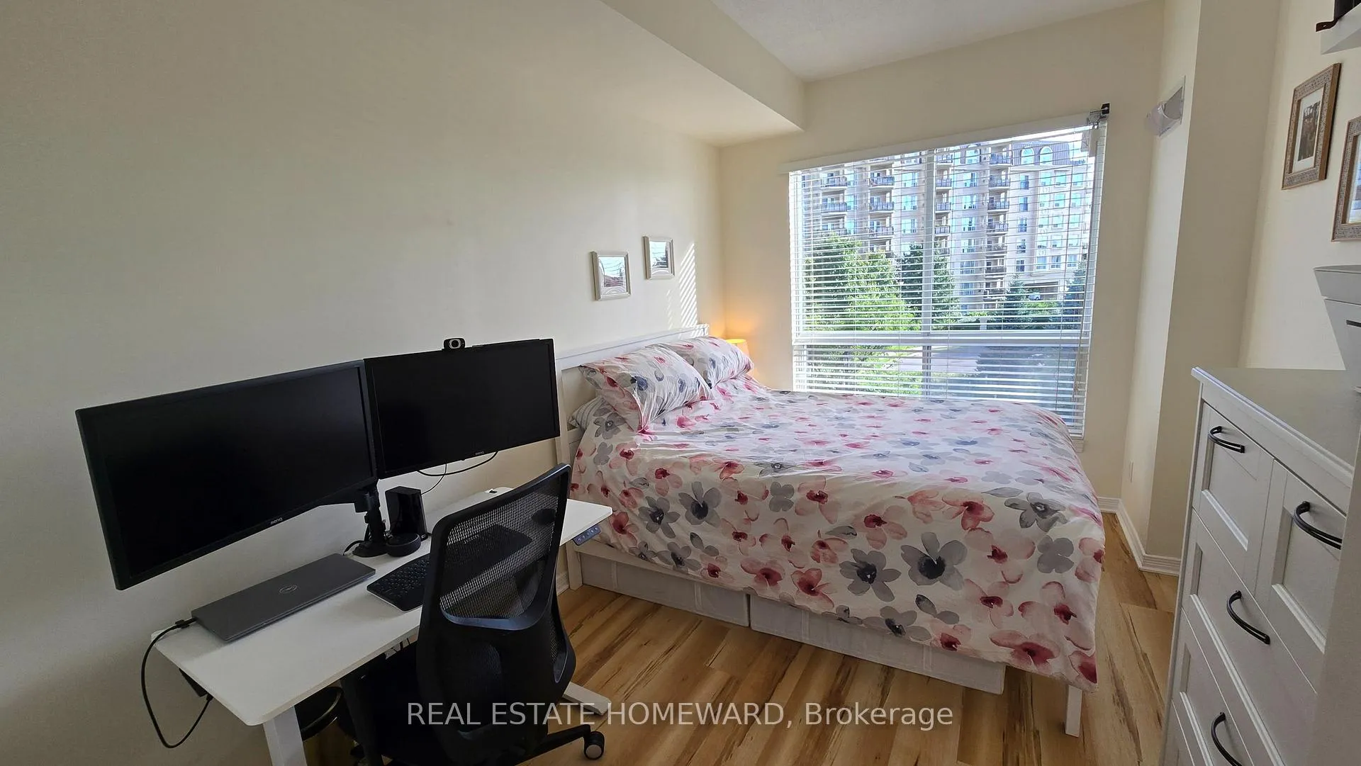 Photo 11 of Unit 314, 2 Maison Parc Court, Vaughan, Lakeview Estates — HOMEH