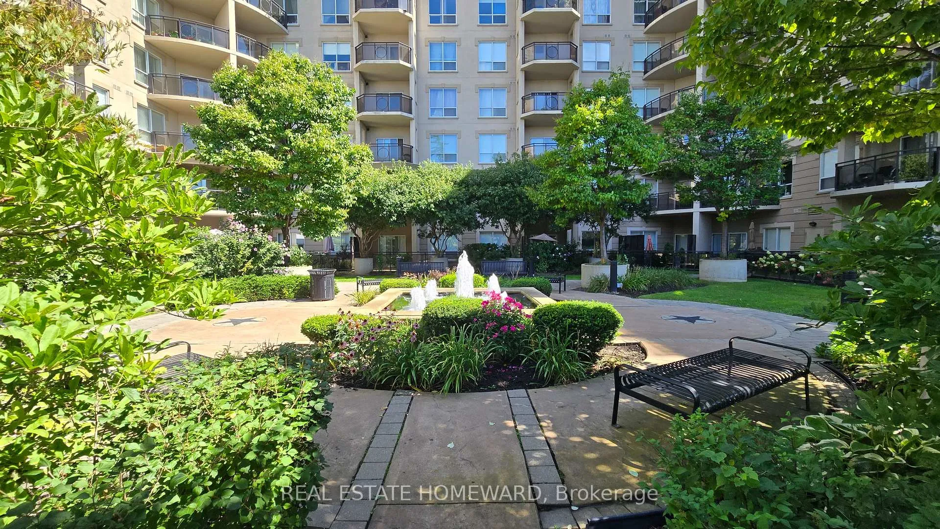 Photo 19 of Unit 314, 2 Maison Parc Court, Vaughan, Lakeview Estates — HOMEH