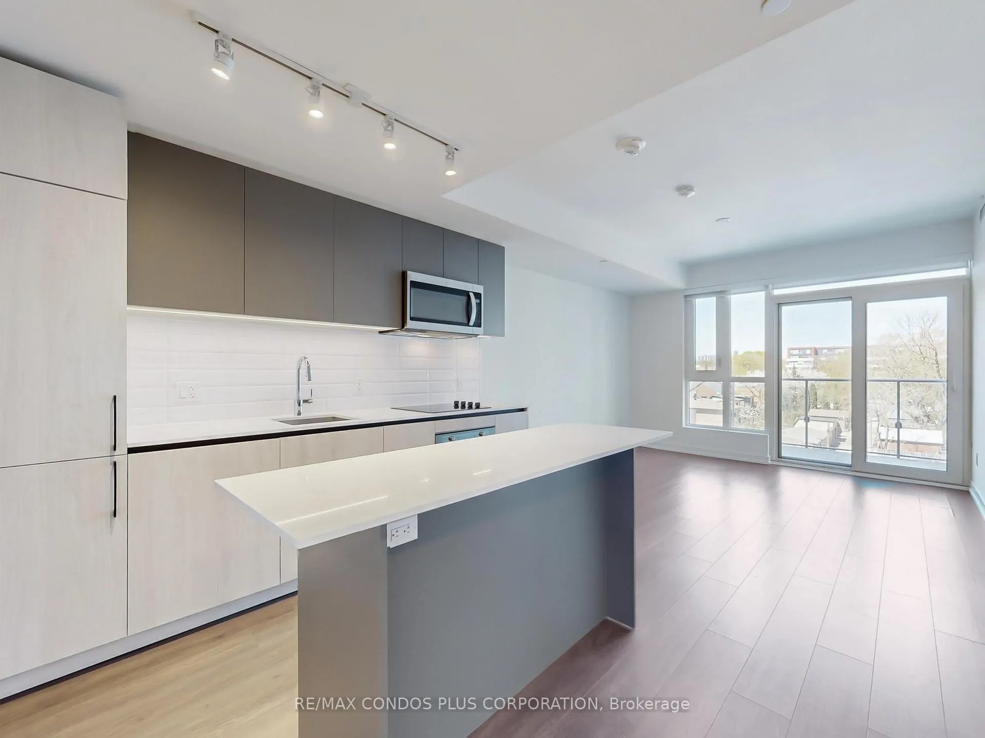 Photo 8 of Unit 522, 150 Logan Avenue, Toronto, South Riverdale — HOMEH
