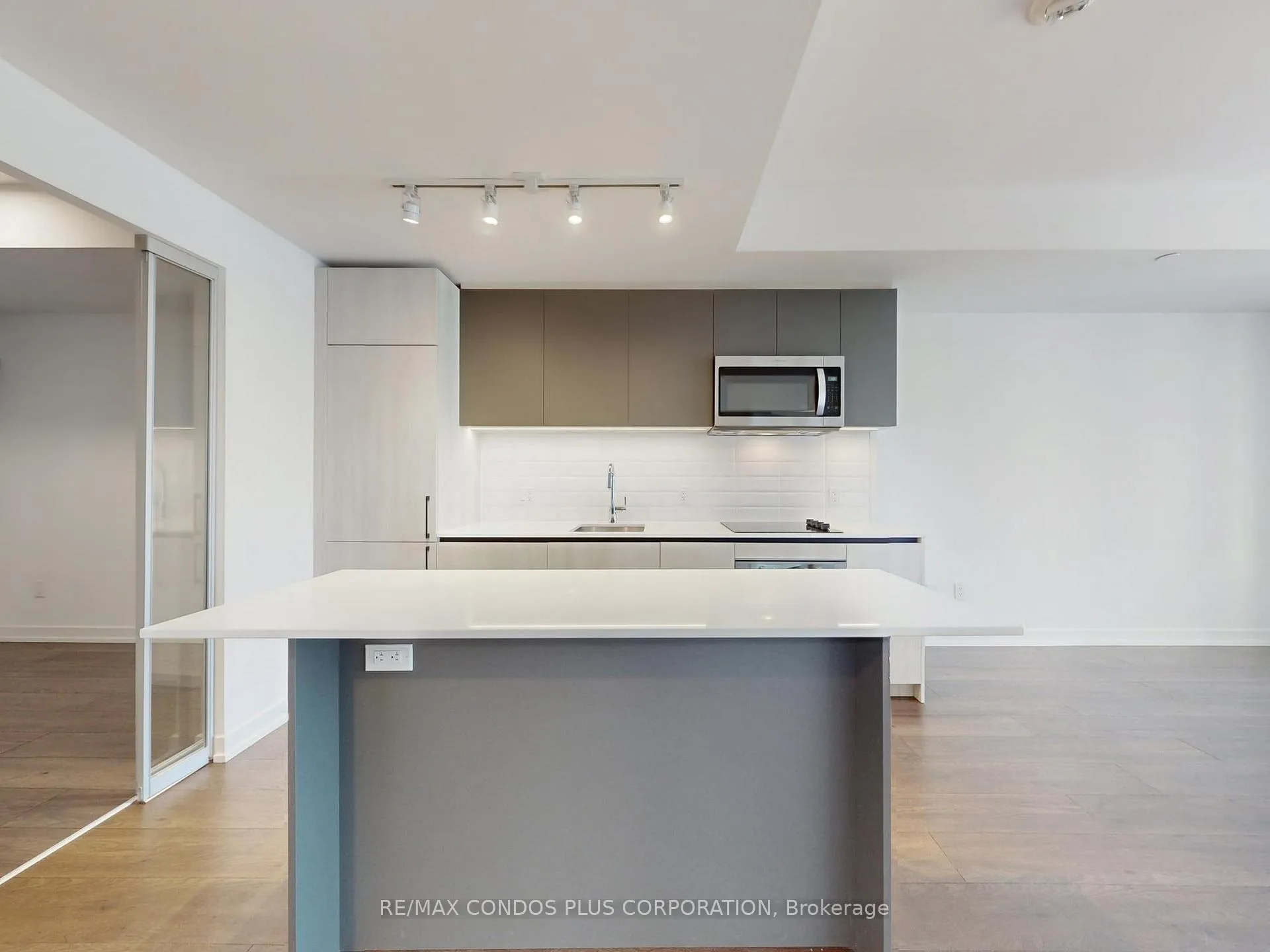 Photo 9 of Unit 522, 150 Logan Avenue, Toronto, South Riverdale — HOMEH