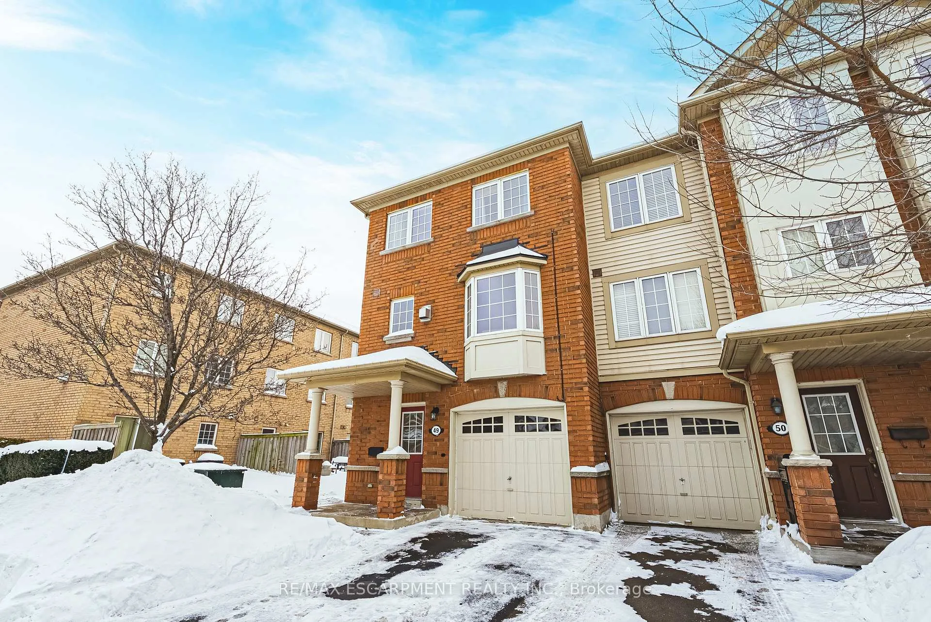 Photo 2 of Unit 49, 470 Beach Boulevard, Hamilton, Hamilton Beach — HOMEH