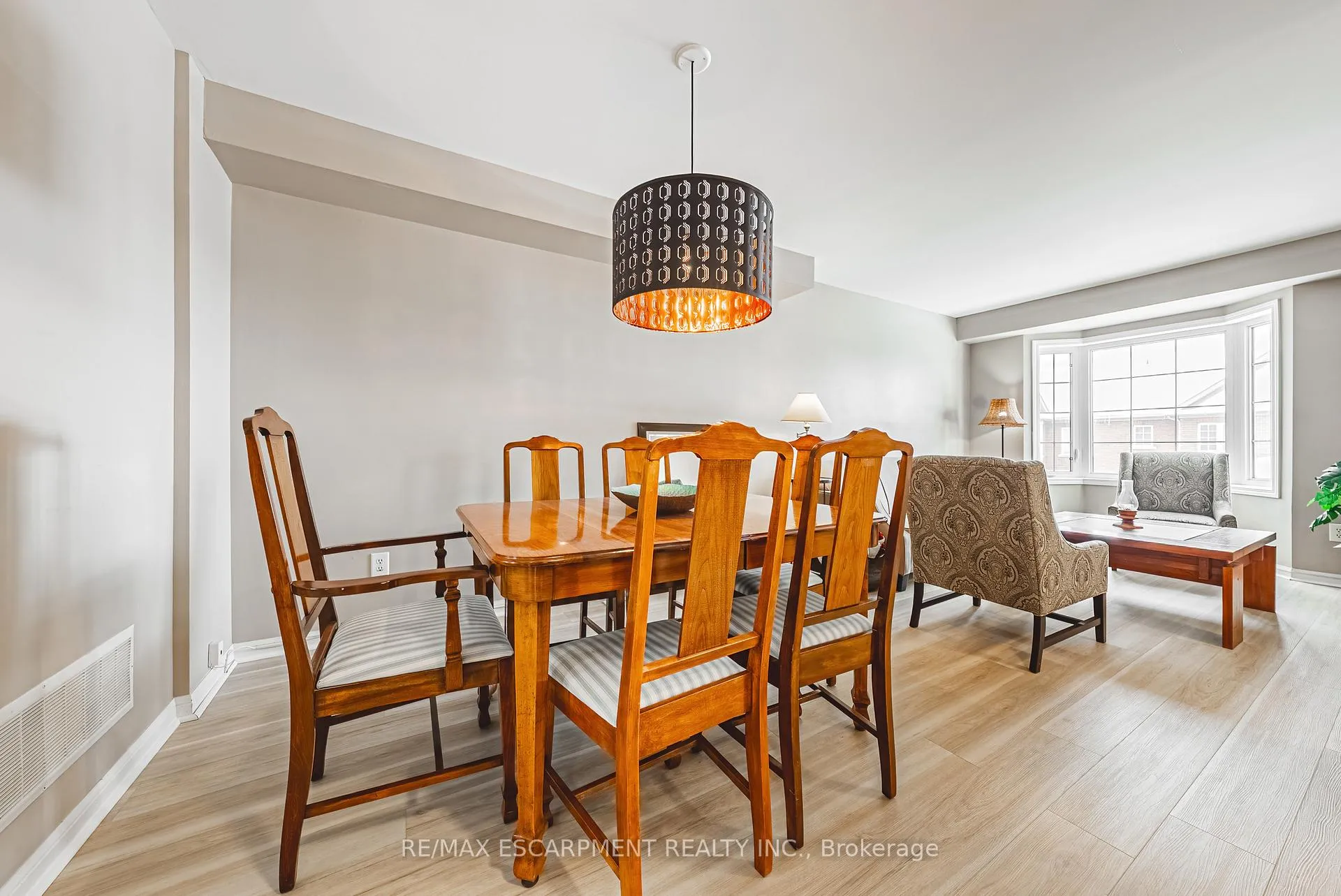 Photo 17 of Unit 49, 470 Beach Boulevard, Hamilton, Hamilton Beach — HOMEH