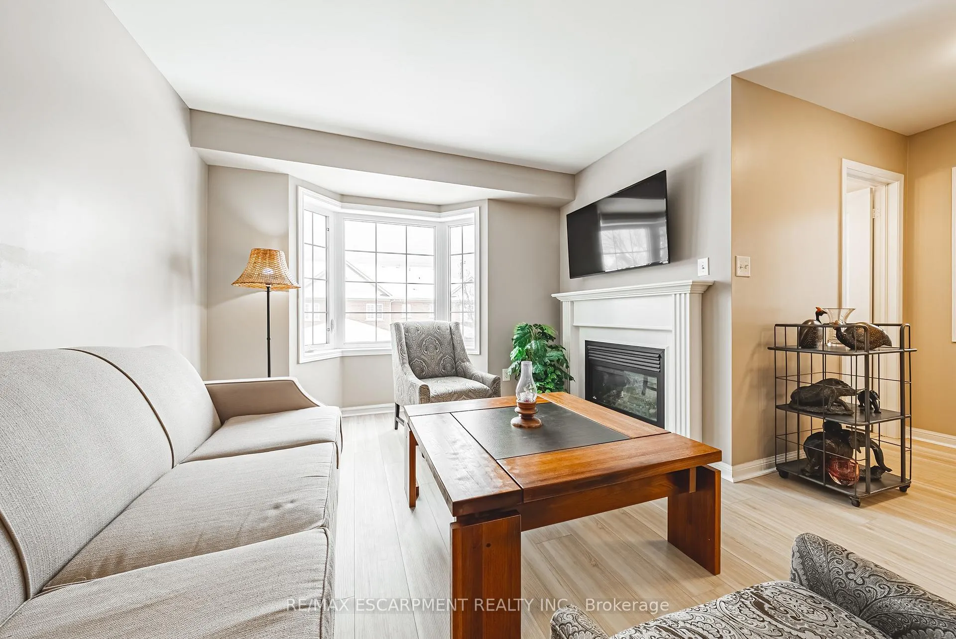 Photo 20 of Unit 49, 470 Beach Boulevard, Hamilton, Hamilton Beach — HOMEH