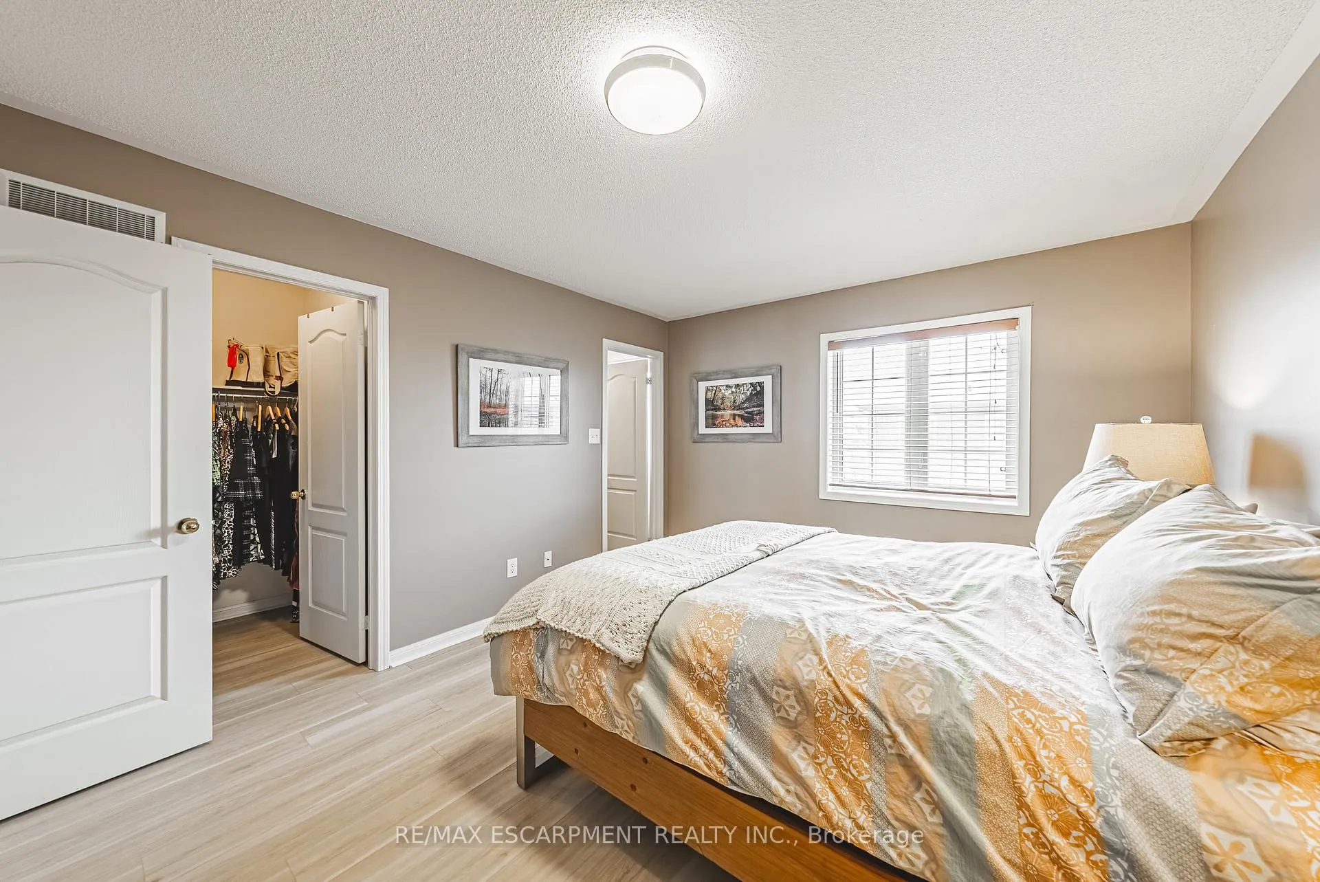 Photo 26 of Unit 49, 470 Beach Boulevard, Hamilton, Hamilton Beach — HOMEH
