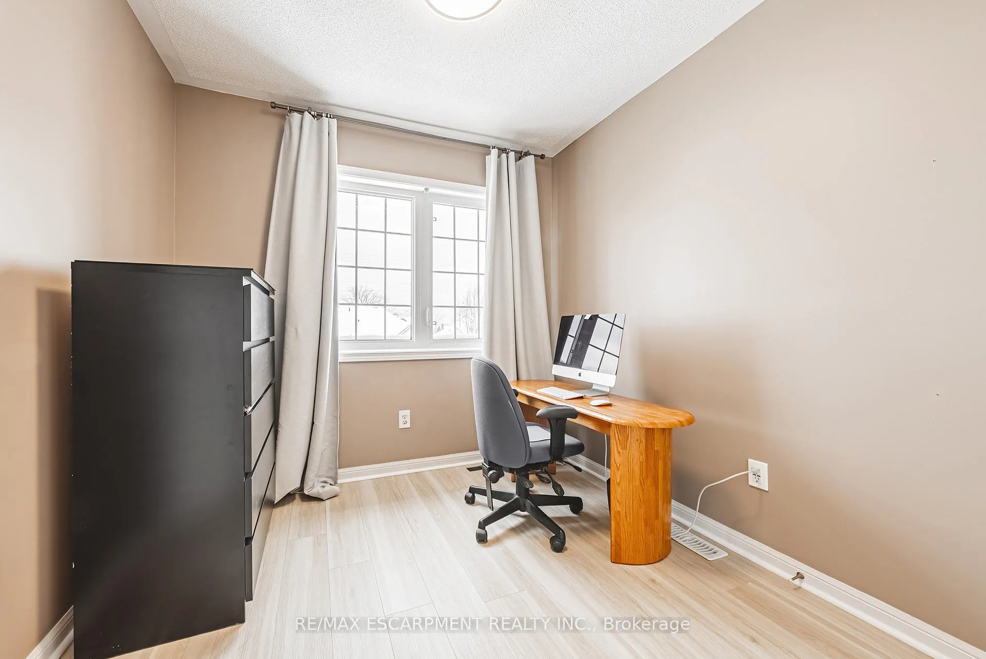 Photo 32 of Unit 49, 470 Beach Boulevard, Hamilton, Hamilton Beach — HOMEH