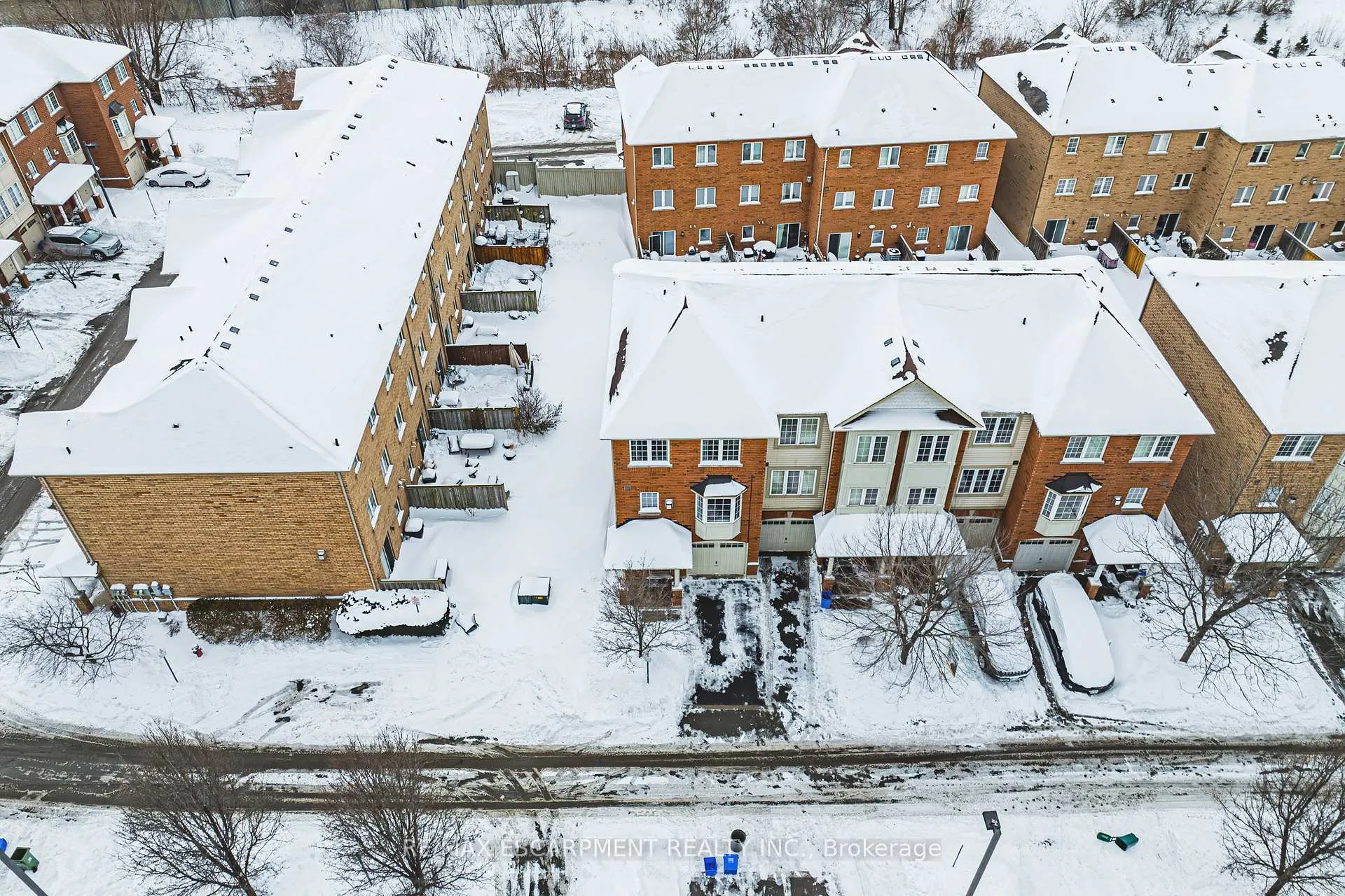 Photo 43 of Unit 49, 470 Beach Boulevard, Hamilton, Hamilton Beach — HOMEH