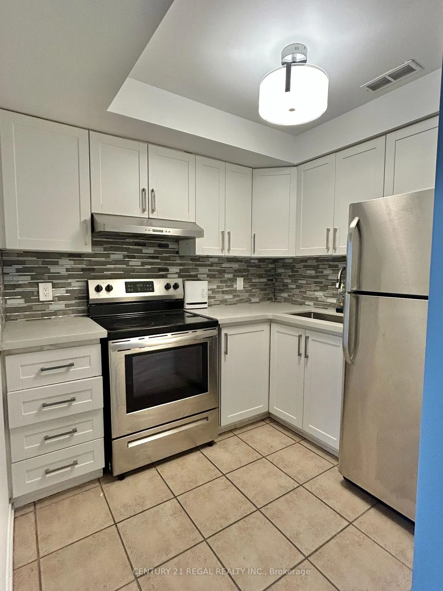 Photo 6 of Unit #2, 1289 Queen Street W, Toronto, South Parkdale — HOMEH