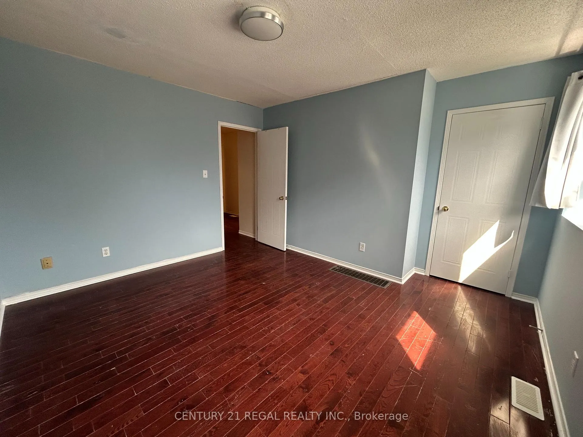 Photo 9 of Unit #2, 1289 Queen Street W, Toronto, South Parkdale — HOMEH