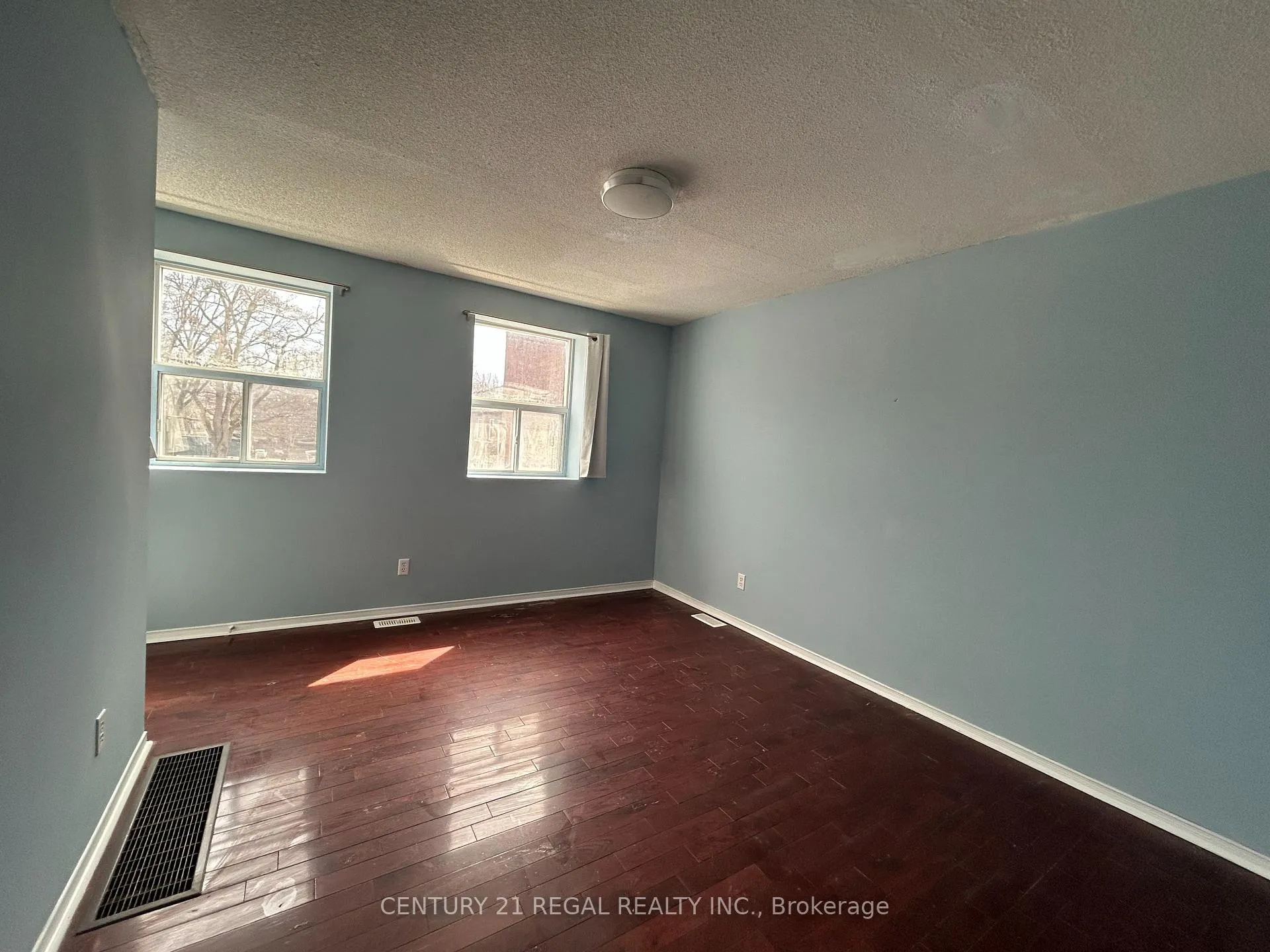 Photo 11 of Unit #2, 1289 Queen Street W, Toronto, South Parkdale — HOMEH