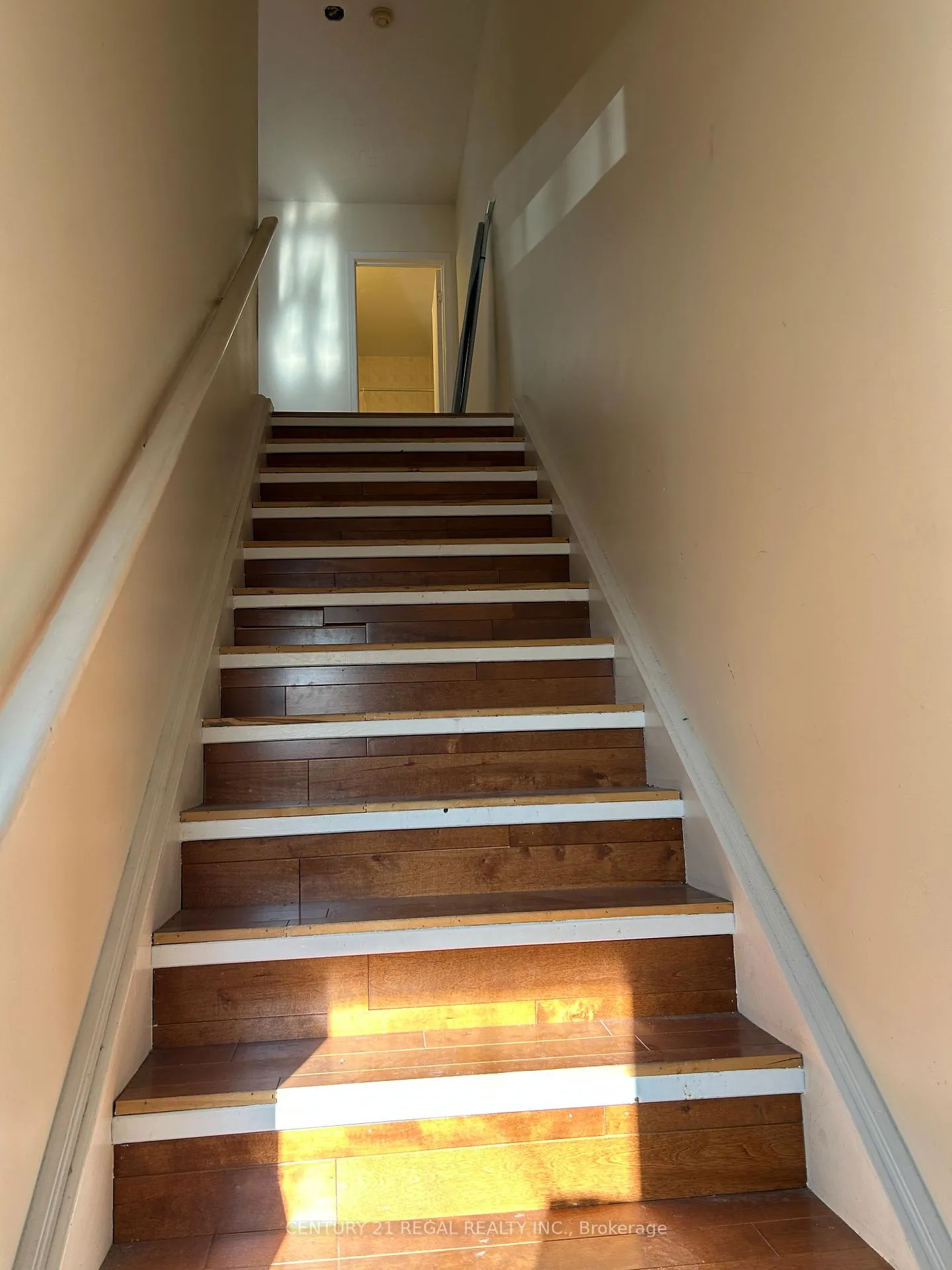 Photo 17 of Unit #2, 1289 Queen Street W, Toronto, South Parkdale — HOMEH