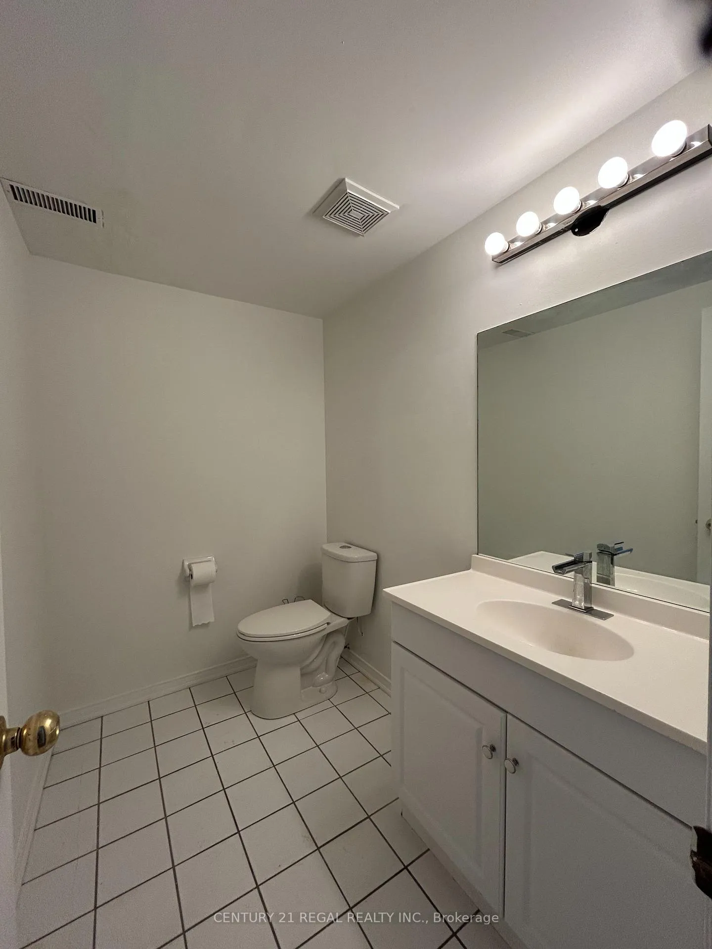 Photo 18 of Unit #2, 1289 Queen Street W, Toronto, South Parkdale — HOMEH