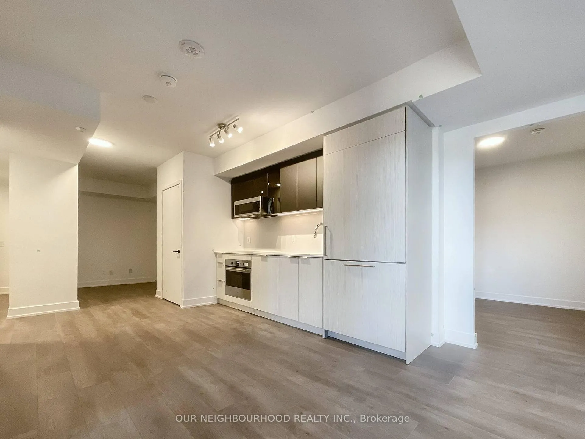 Photo 7 of Unit 412, 308 Jarvis Street, Toronto, Church-Yonge Corridor — HOMEH