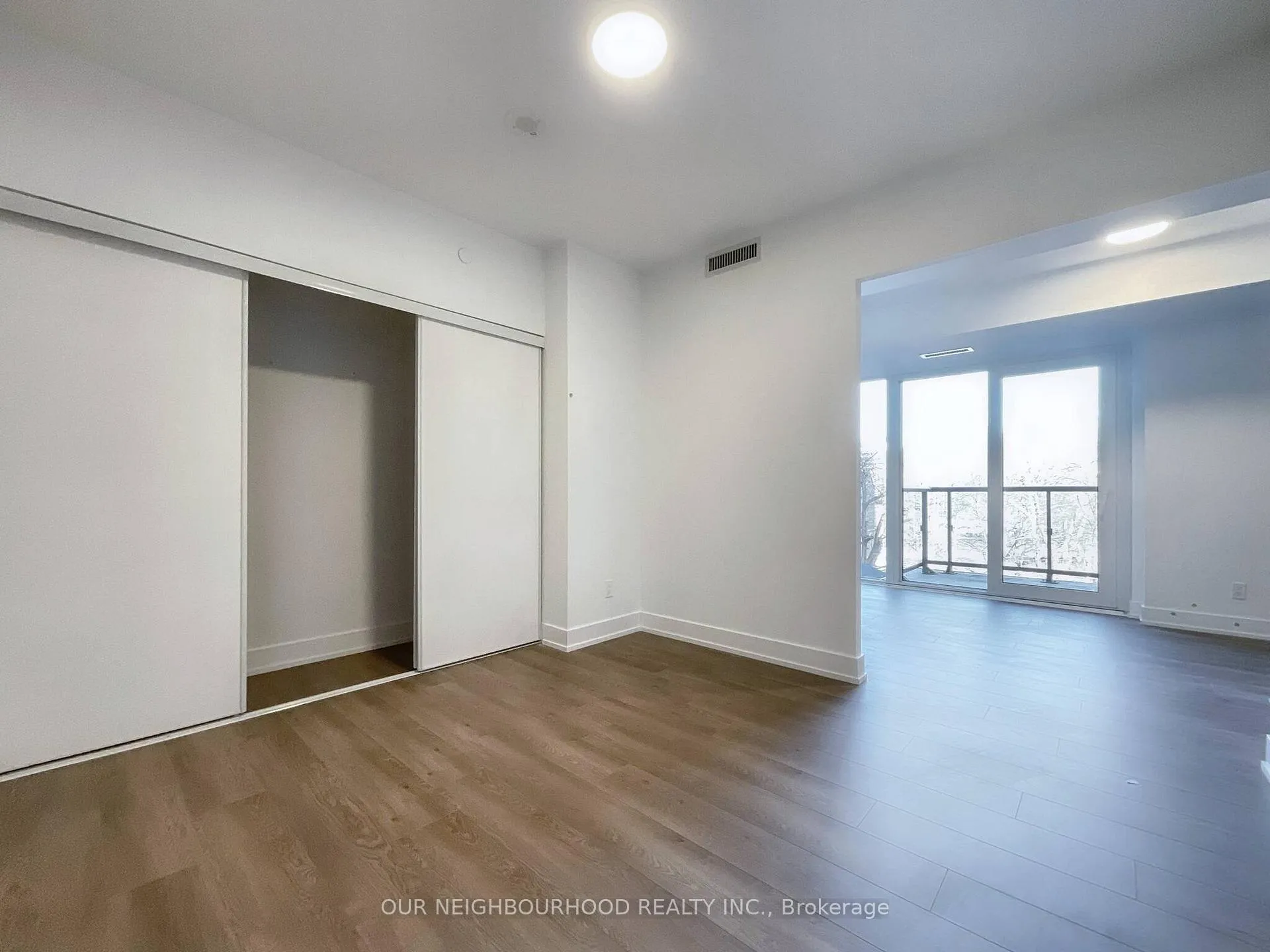 Photo 9 of Unit 412, 308 Jarvis Street, Toronto, Church-Yonge Corridor — HOMEH