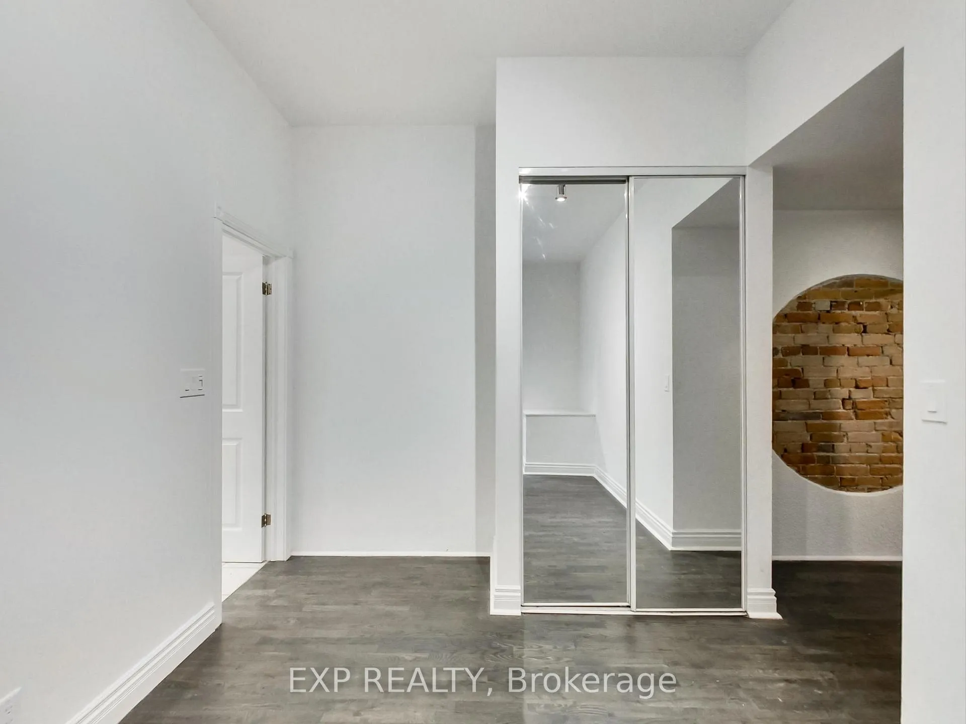 Photo 7 of Unit Unit #1, 38 River Street, Toronto, Regent Park — HOMEH
