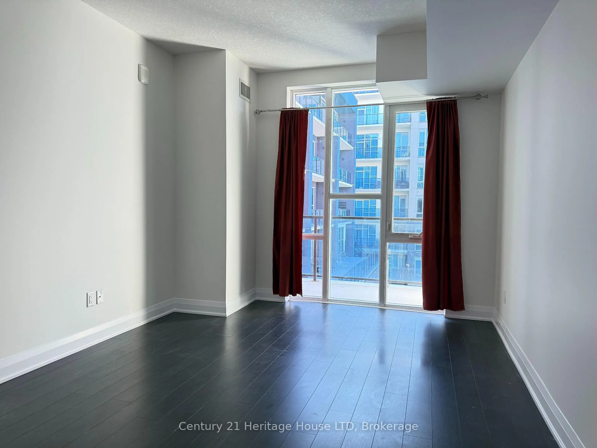 Photo 6 of Unit 401, 16 Concord Place, Grimsby, Grimsby Beach — HOMEH