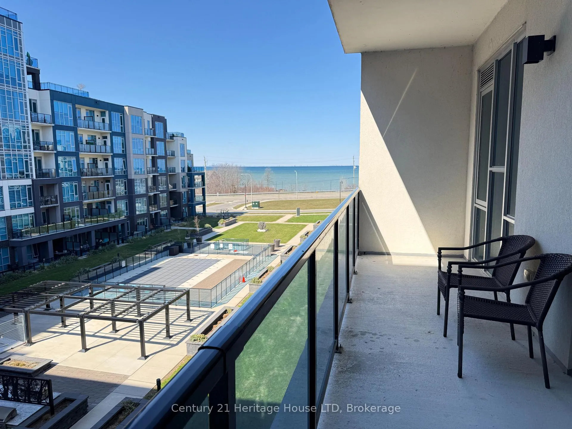 Photo 10 of Unit 401, 16 Concord Place, Grimsby, Grimsby Beach — HOMEH