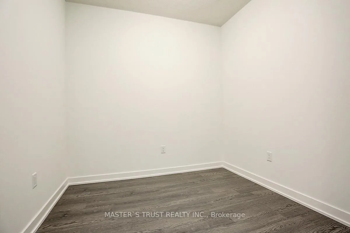 Photo 4 of Unit 333, 20 O'Neill Road, North York, Banbury-Don Mills — HOMEH