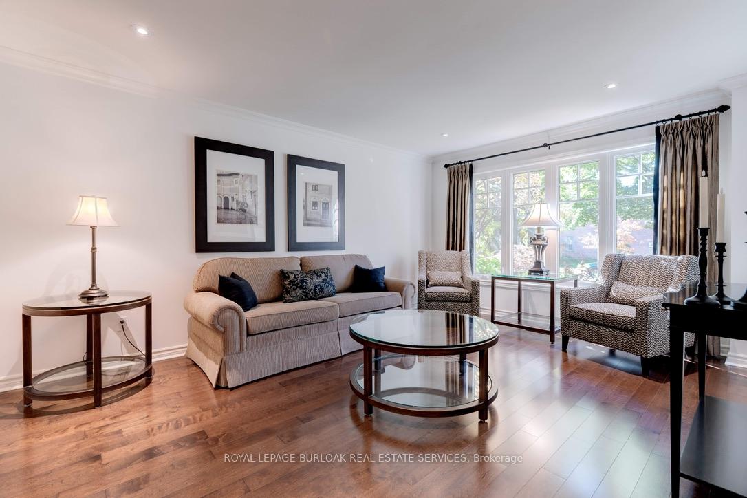 Photo 4 of 537 Harmony Avenue, Burlington, Roseland — HOMEH