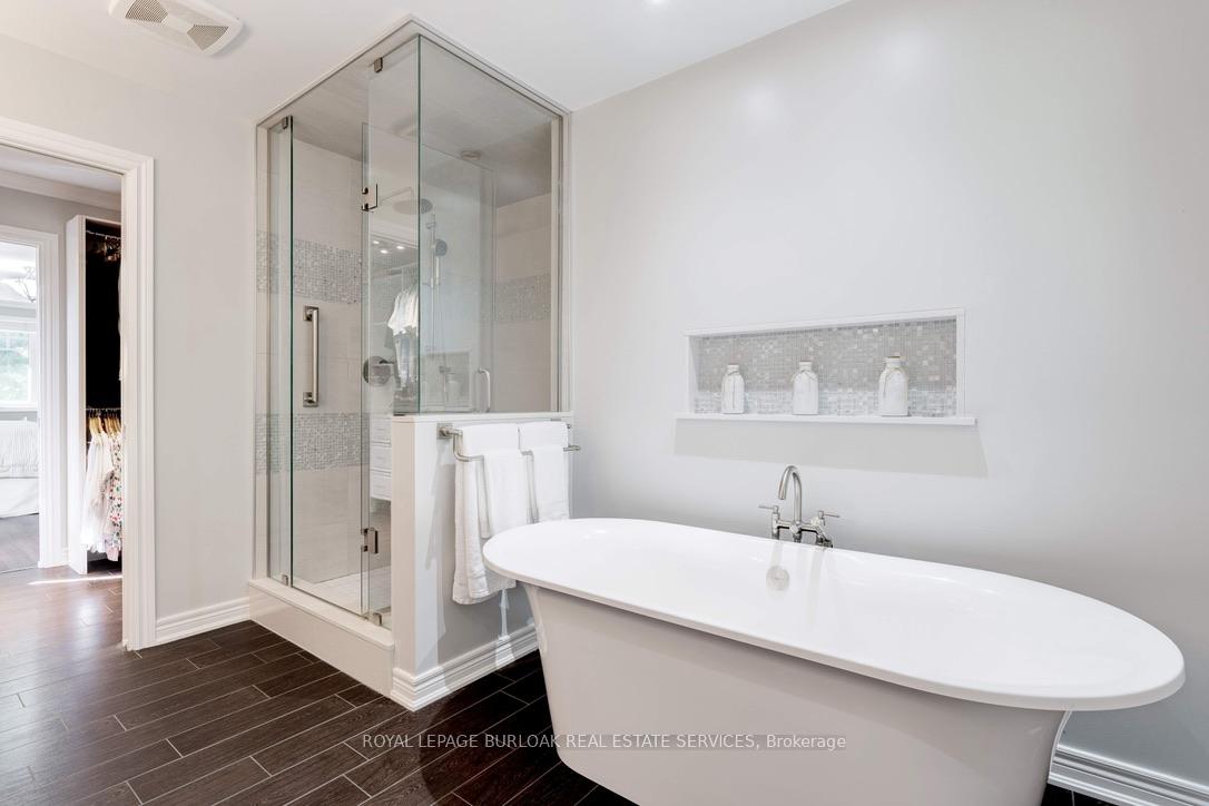 Photo 26 of 537 Harmony Avenue, Burlington, Roseland — HOMEH