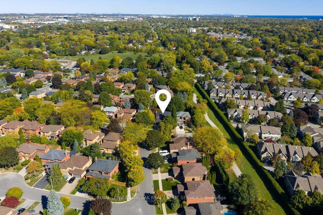 Photo 40 of 537 Harmony Avenue, Burlington, Roseland — HOMEH