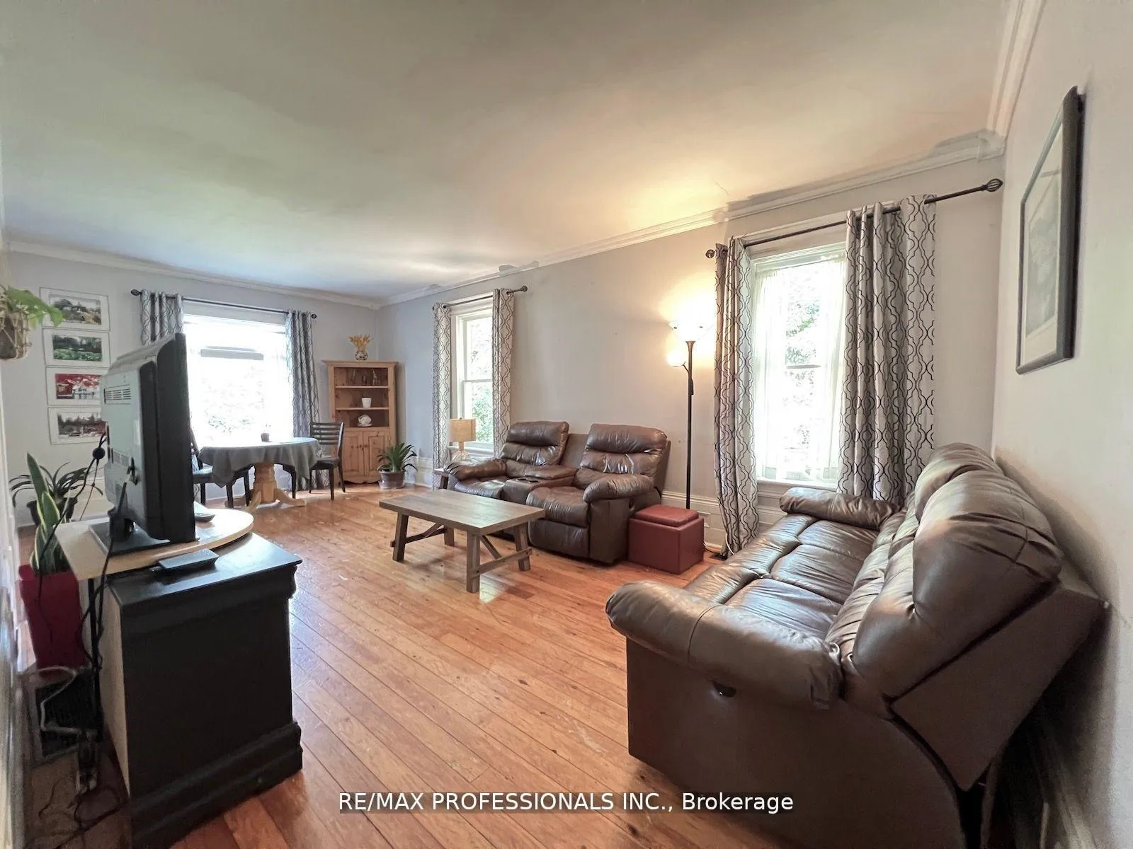 Photo 11 of 5057 Old Brock Road, Pickering, Rural Pickering — HOMEH