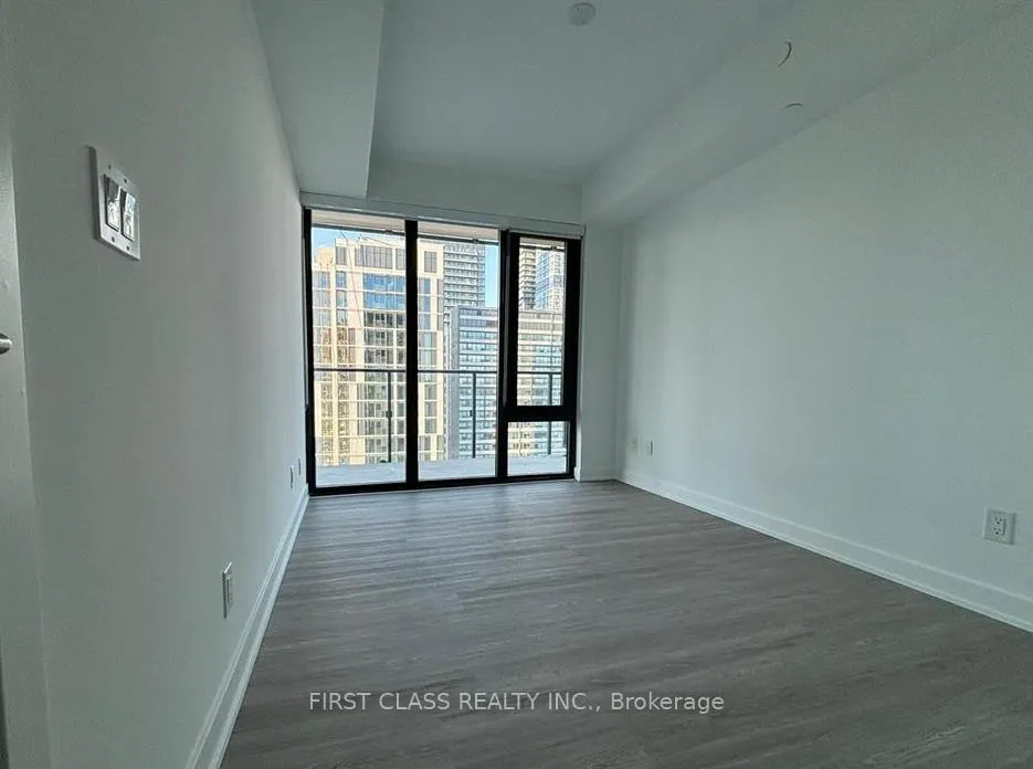 Photo 3 of Unit 2603, 47 Mutual Street, Toronto, Church-Yonge Corridor — HOMEH
