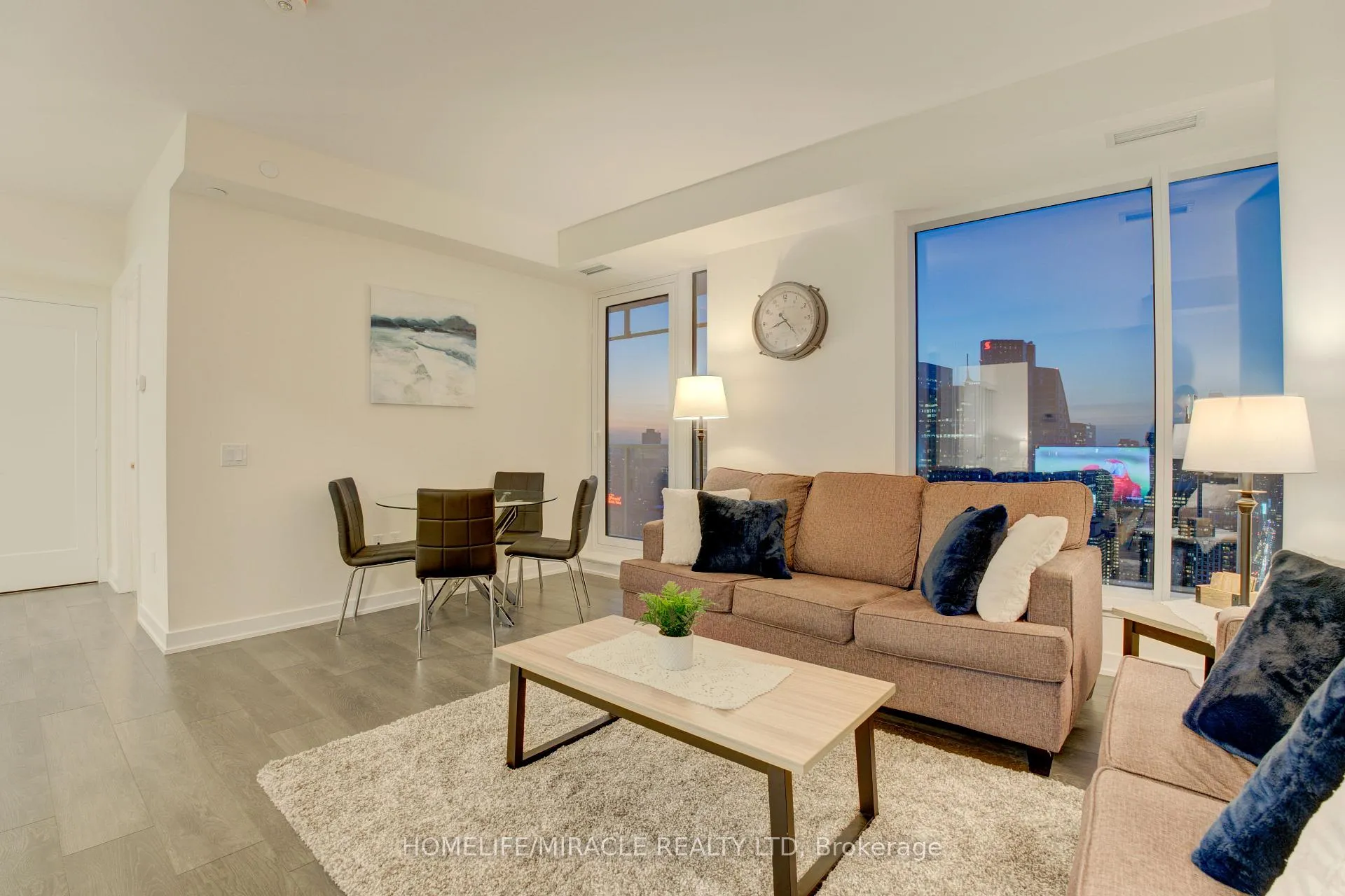 Photo 12 of Unit 5307, 28 Freeland Street, Toronto, Waterfront Communities — HOMEH