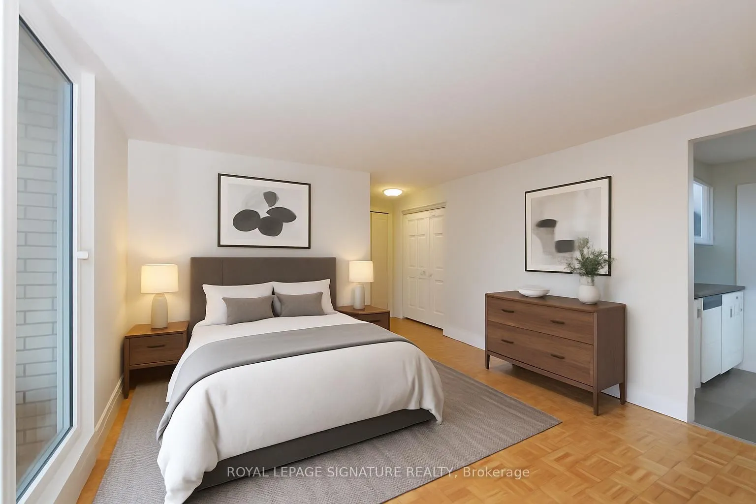 Front of Unit 302, 485 Huron Street