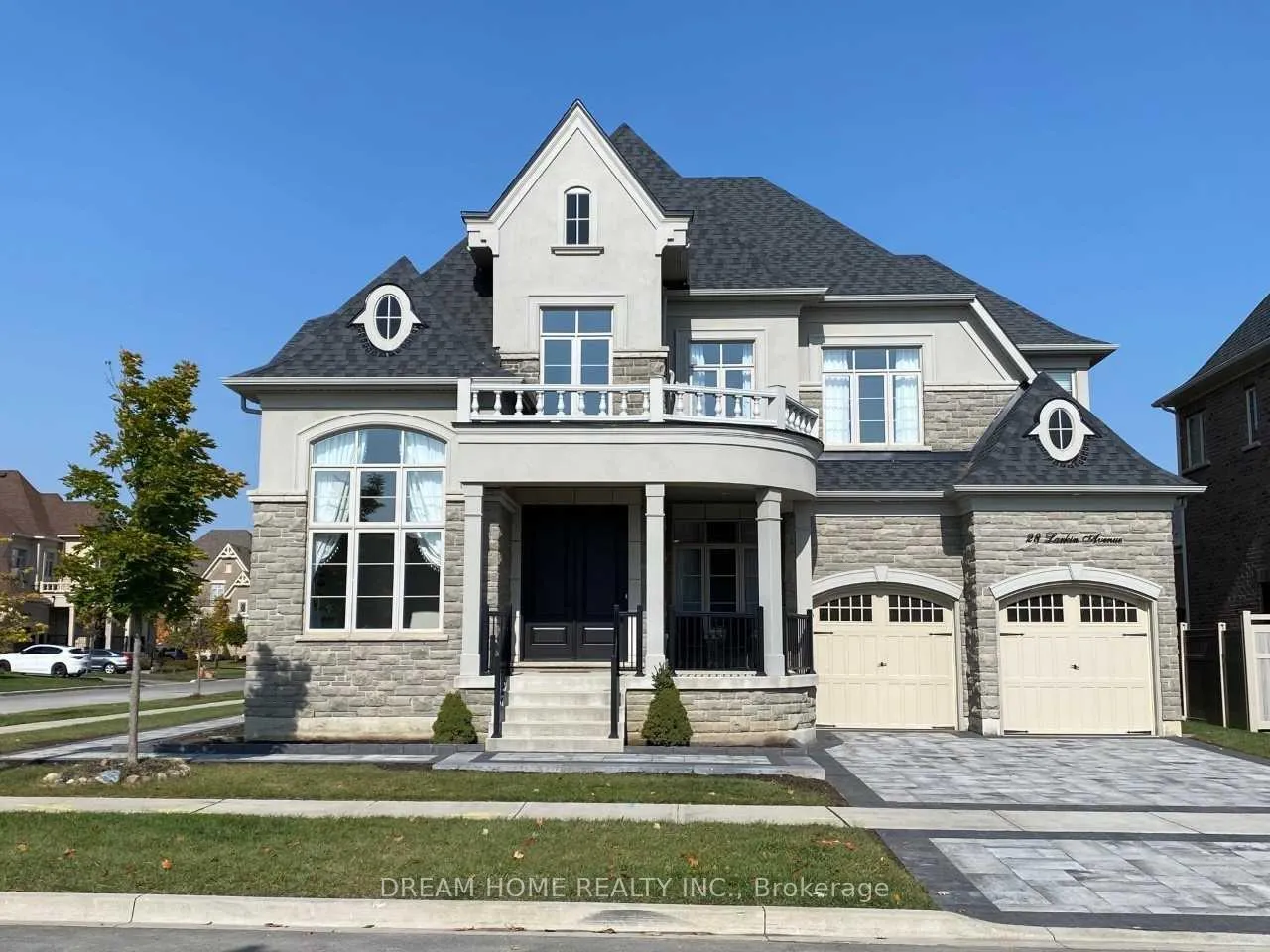 Front of 28 Larkin Avenue