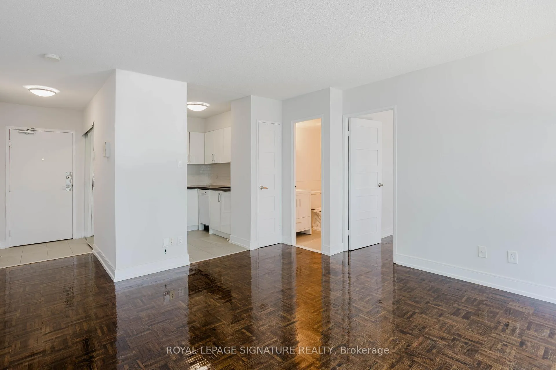 Photo 2 of Unit 1806, 33 Isabella Street, Toronto, Church-Yonge Corridor — HOMEH