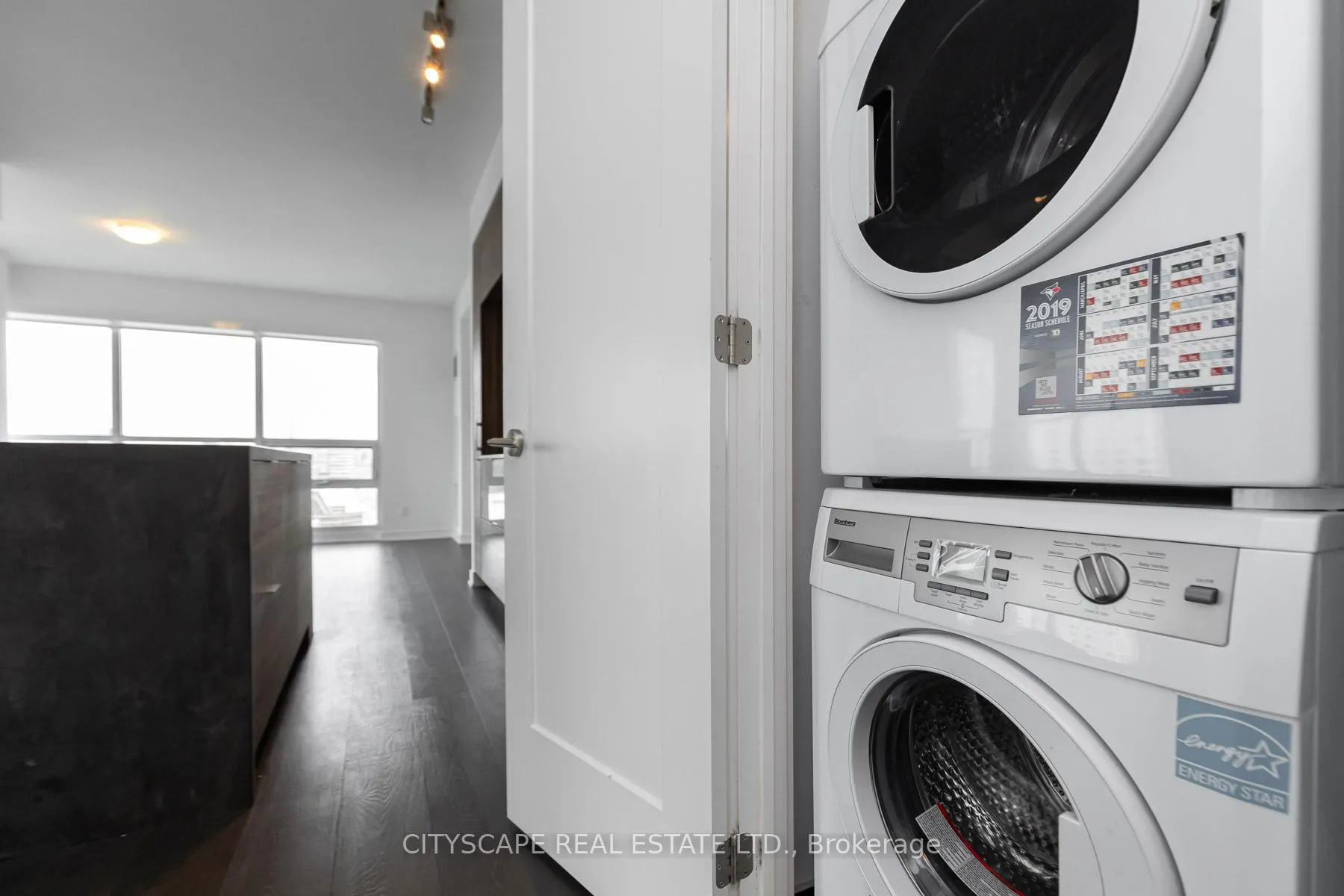 Photo 8 of Unit 4302, 88 Scott Street, Toronto, Waterfront Communities — HOMEH