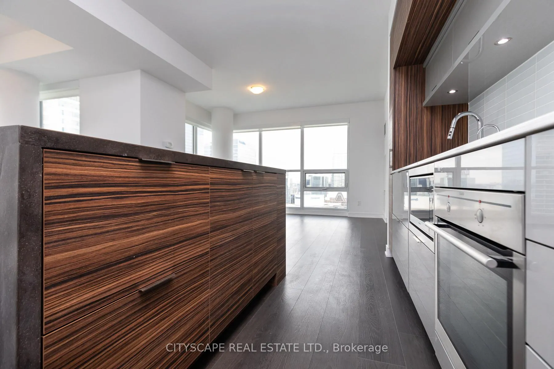 Photo 9 of Unit 4302, 88 Scott Street, Toronto, Waterfront Communities — HOMEH