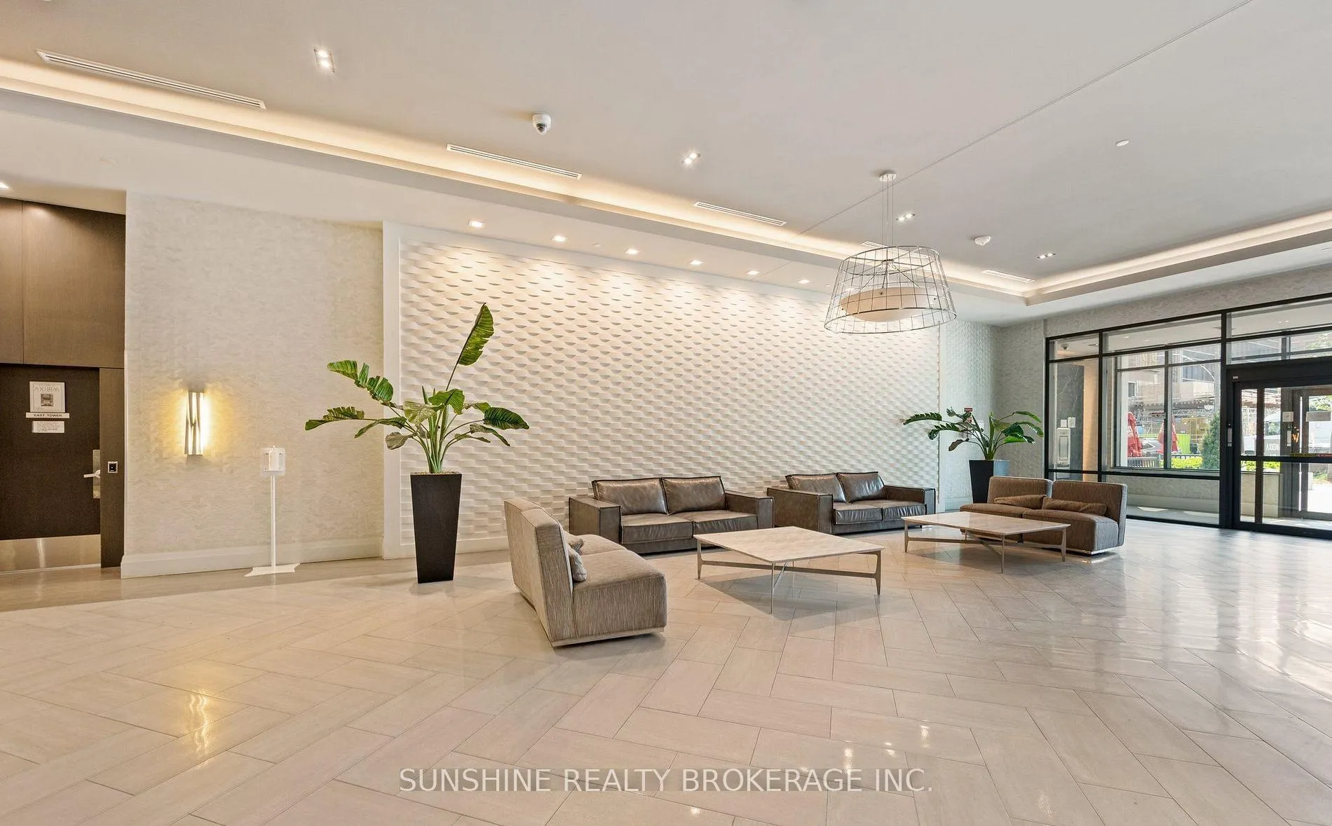 Photo 5 of Unit 518, 460 Adelaide Street E, Toronto, Moss Park — HOMEH