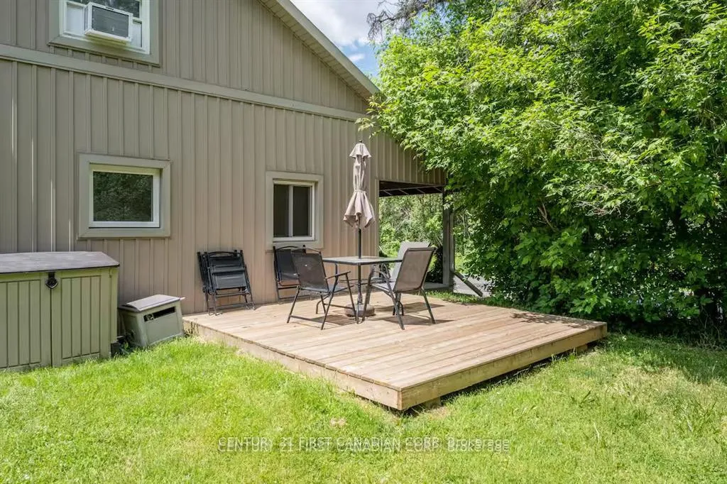 Photo 33 of Unit Unit A, 705 Conservation Drive, Waterloo — HOMEH