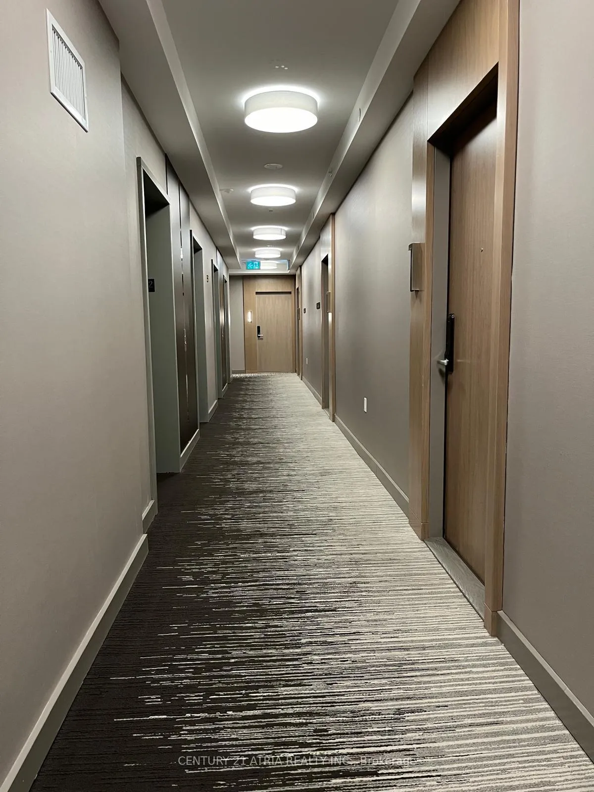 Photo 7 of Unit 3219, 585 Bloor Street E, Toronto, North St. James Town — HOMEH