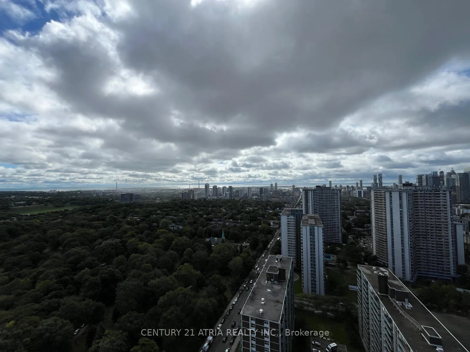 Photo 18 of Unit 3219, 585 Bloor Street E, Toronto, North St. James Town — HOMEH