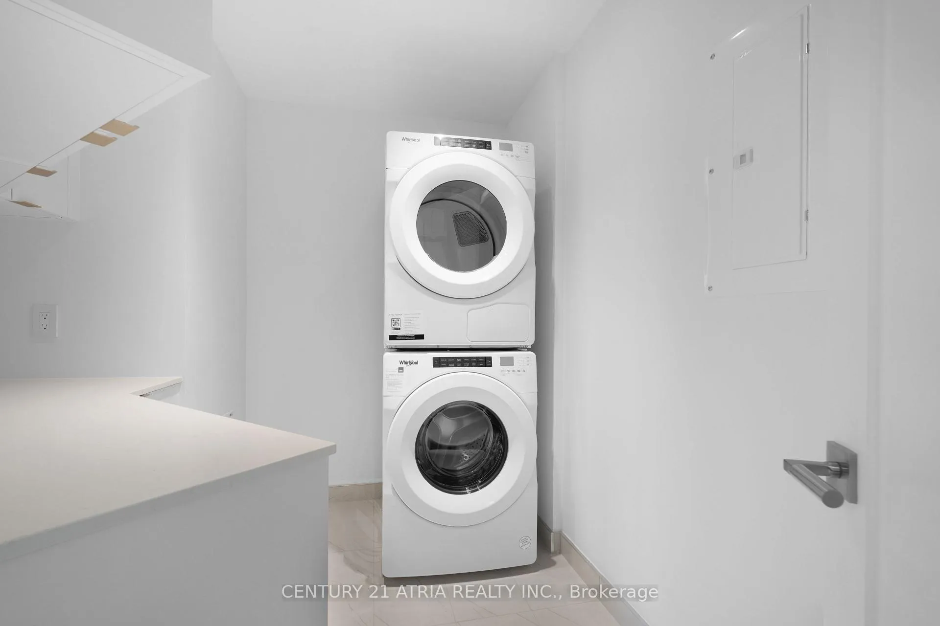 Photo 9 of Unit 1007, 155 Merchants' Wharf, Toronto, Waterfront Communities — HOMEH